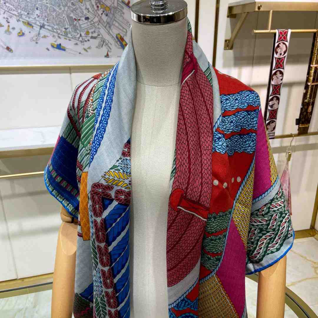 Hermes Dressage Tressage Shawl 140 - PerfectKickZ