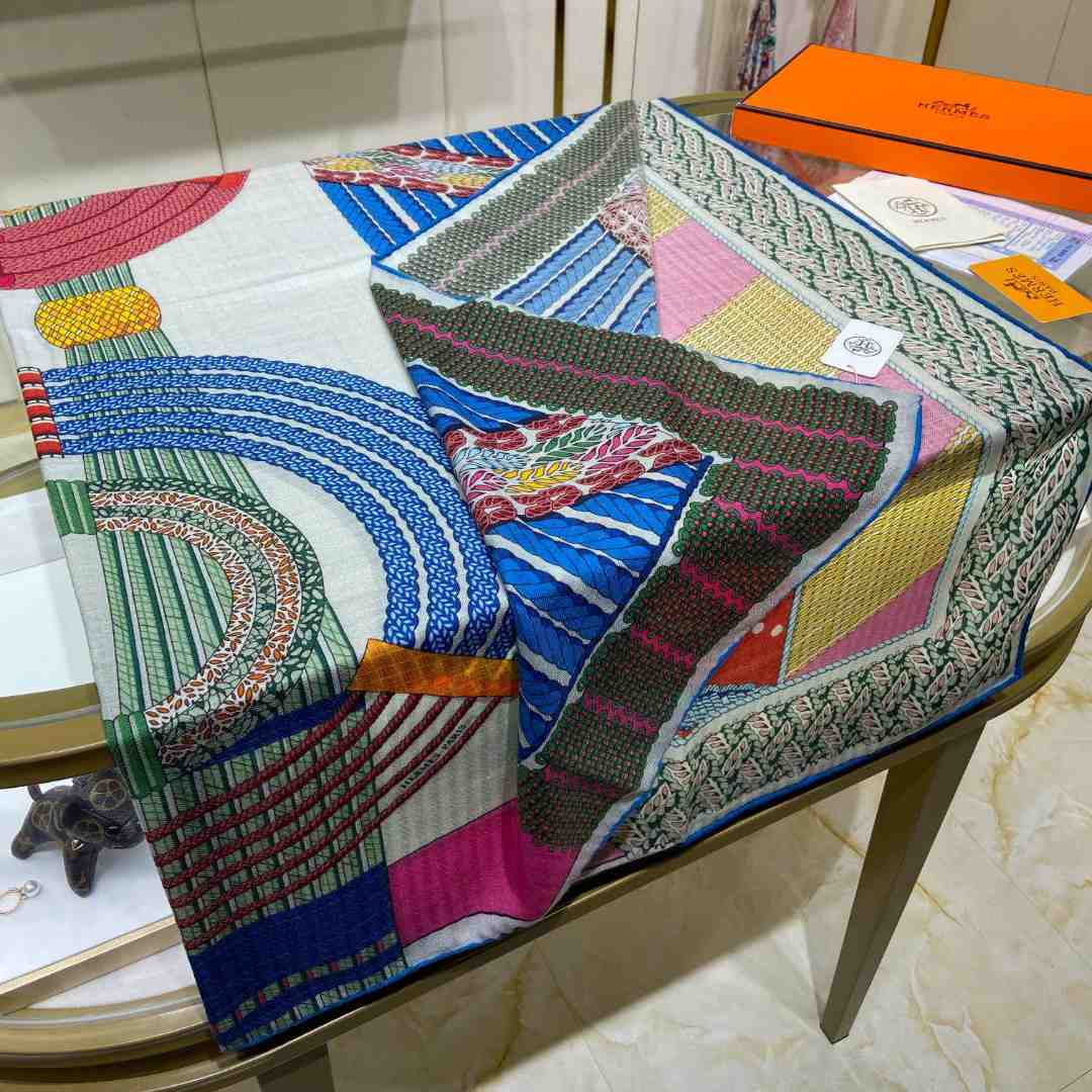 Hermes Dressage Tressage Shawl 140 - PerfectKickZ