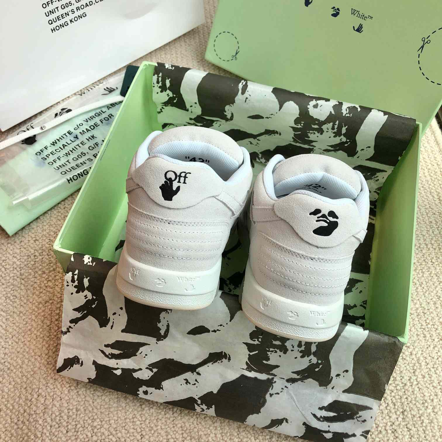 Off White Out Of Office Calf Calf Leather Sneaker - PerfectKickZ