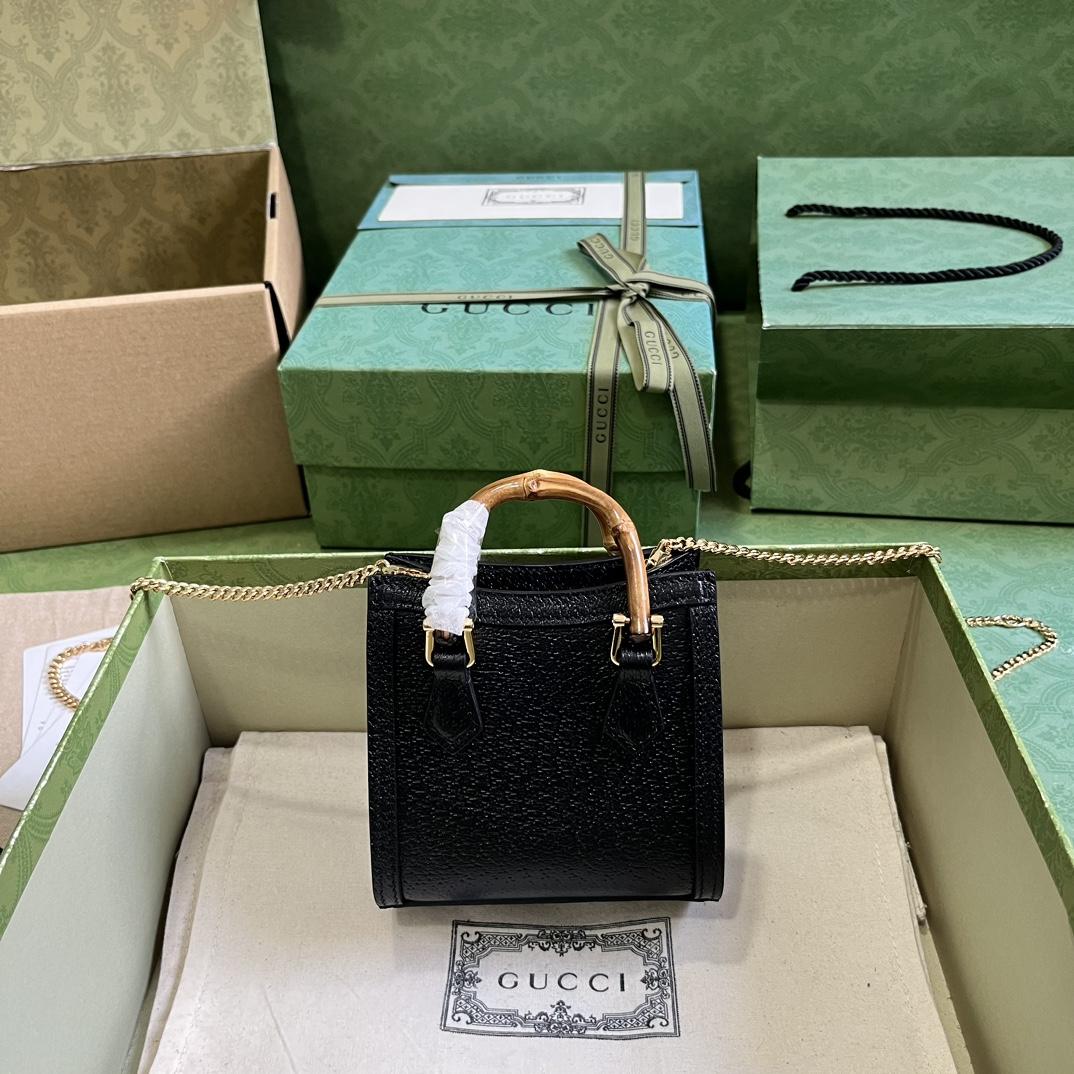 Gucci Diana Super Mini Bag (16.5x 12x 6cm) - PerfectKickZ