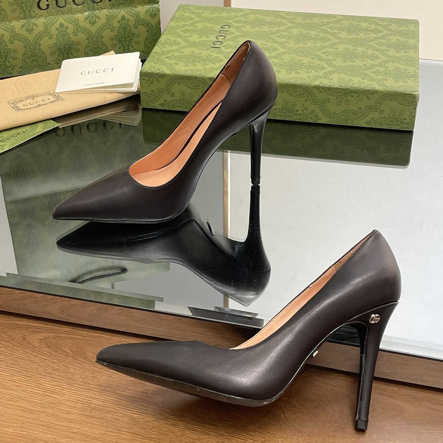 Gucci Women's Mid-heel Pump - PerfectKickZ