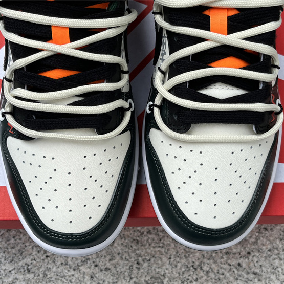 Nike SB Dunk Low Sneaker     DD1931-100 - PerfectKickZ