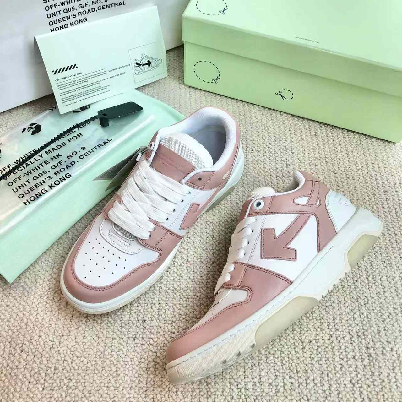 Off White Out Of Office Calf Leather Sneaker - 