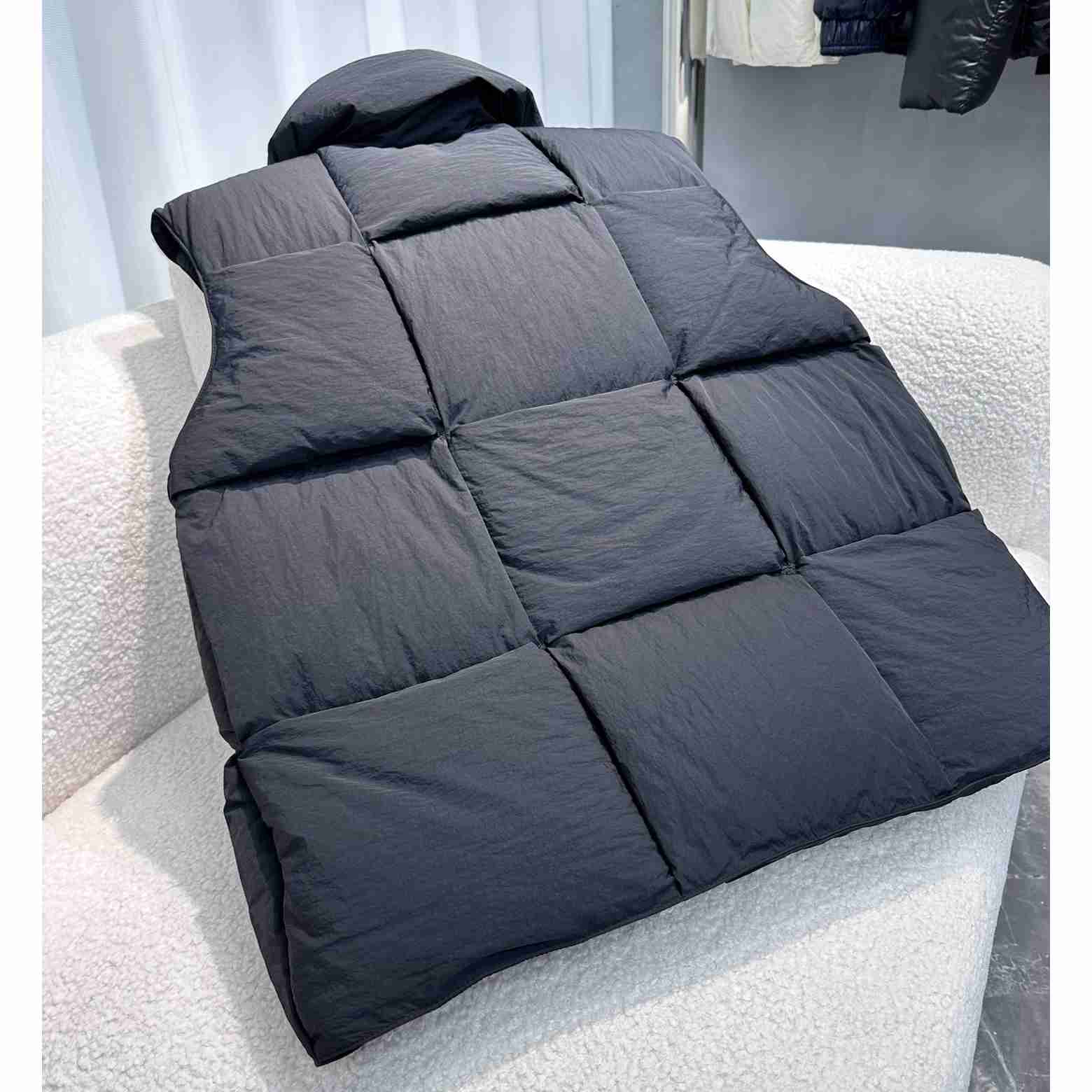 Bottega Veneta Padded Nylon Vest - PerfectKickZ