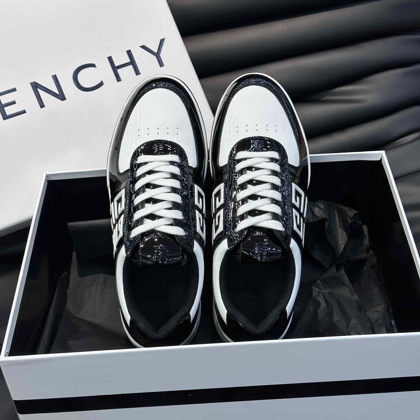 Givenchy G4 Sneakers In Patent Leather - PerfectKickZ
