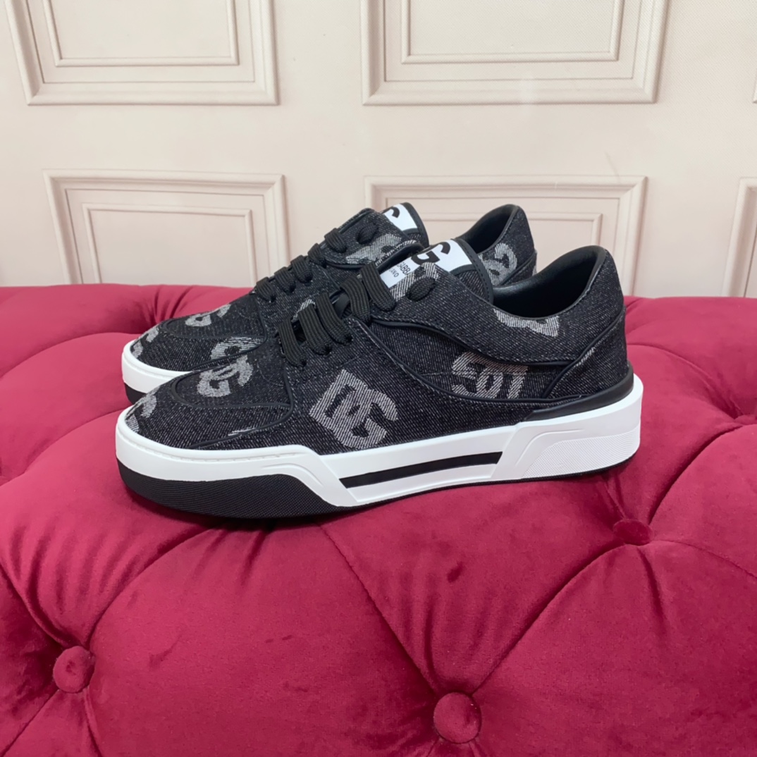 Dolce & Gabbana New Roma Sneakers With Denim Logo - PerfectKickZ