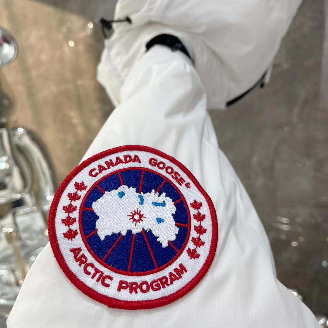 Canada Goose Parkas Approach Jacket - PerfectKickZ
