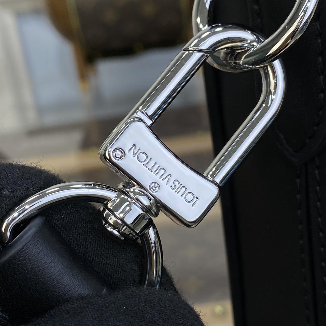 Louis Vuitton Porte-Documents Voyage PM (36.5 x 27.5 x 6cm)   N40444 - PerfectKickZ