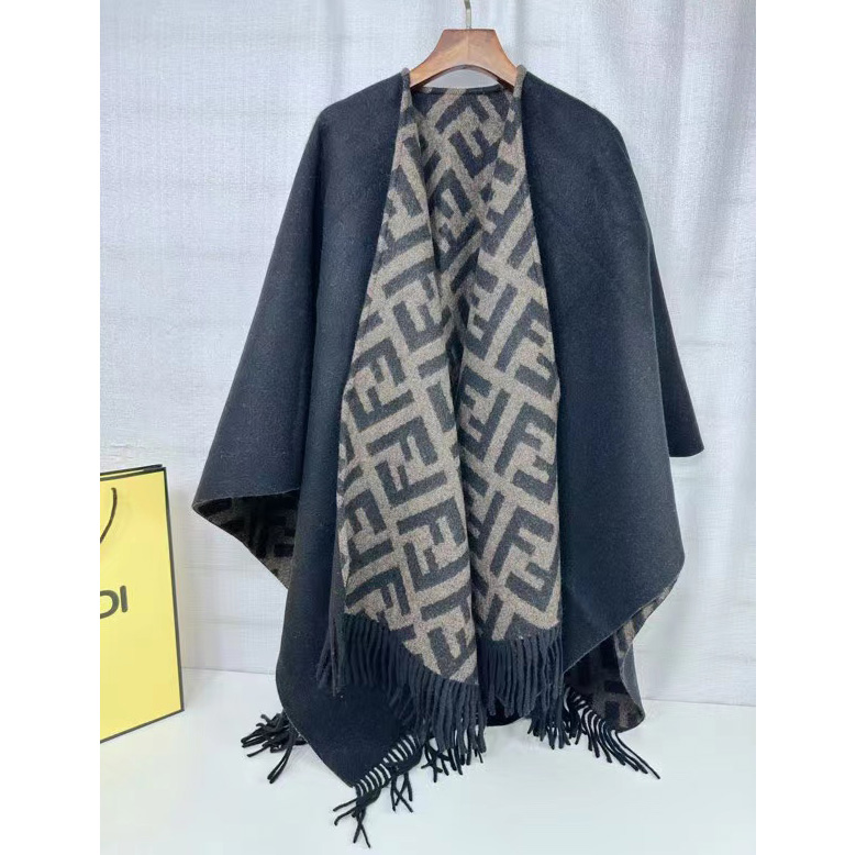 Fendi Poncho Black Cashmere And Wool Poncho - PerfectKickZ