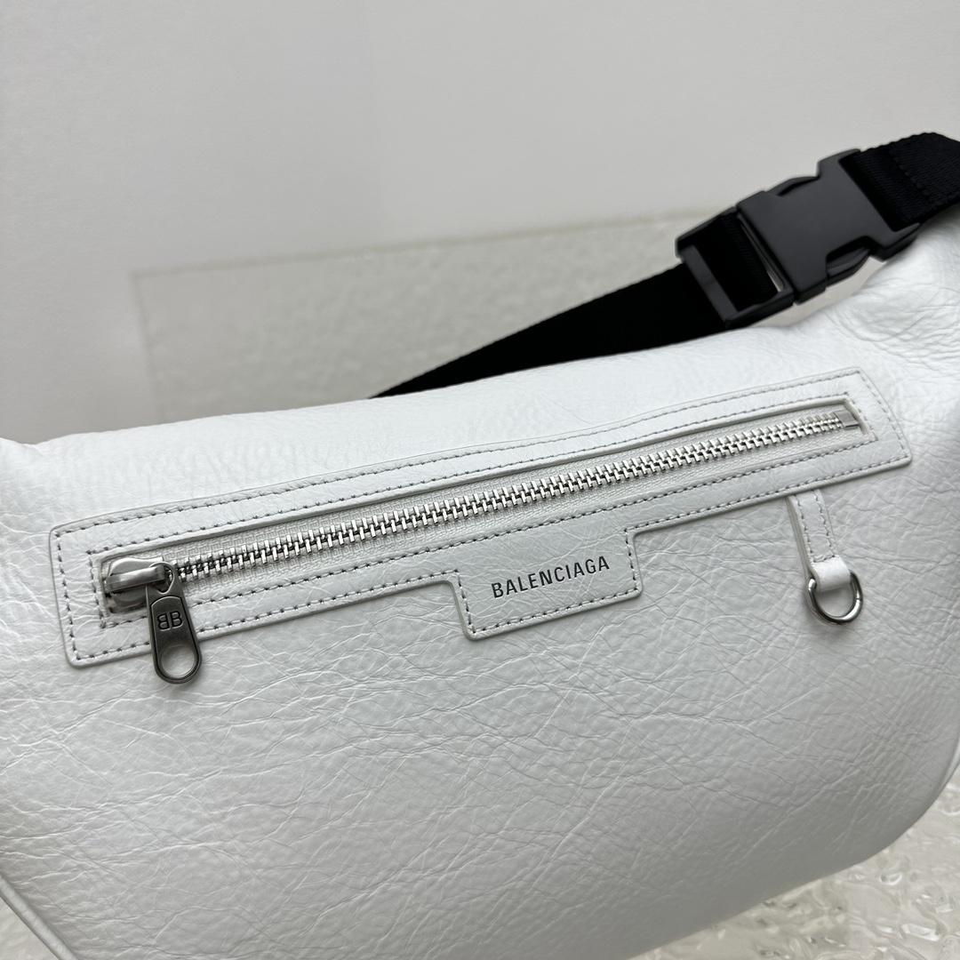 Balenciaga Superbusy Beltpack In White - PerfectKickZ