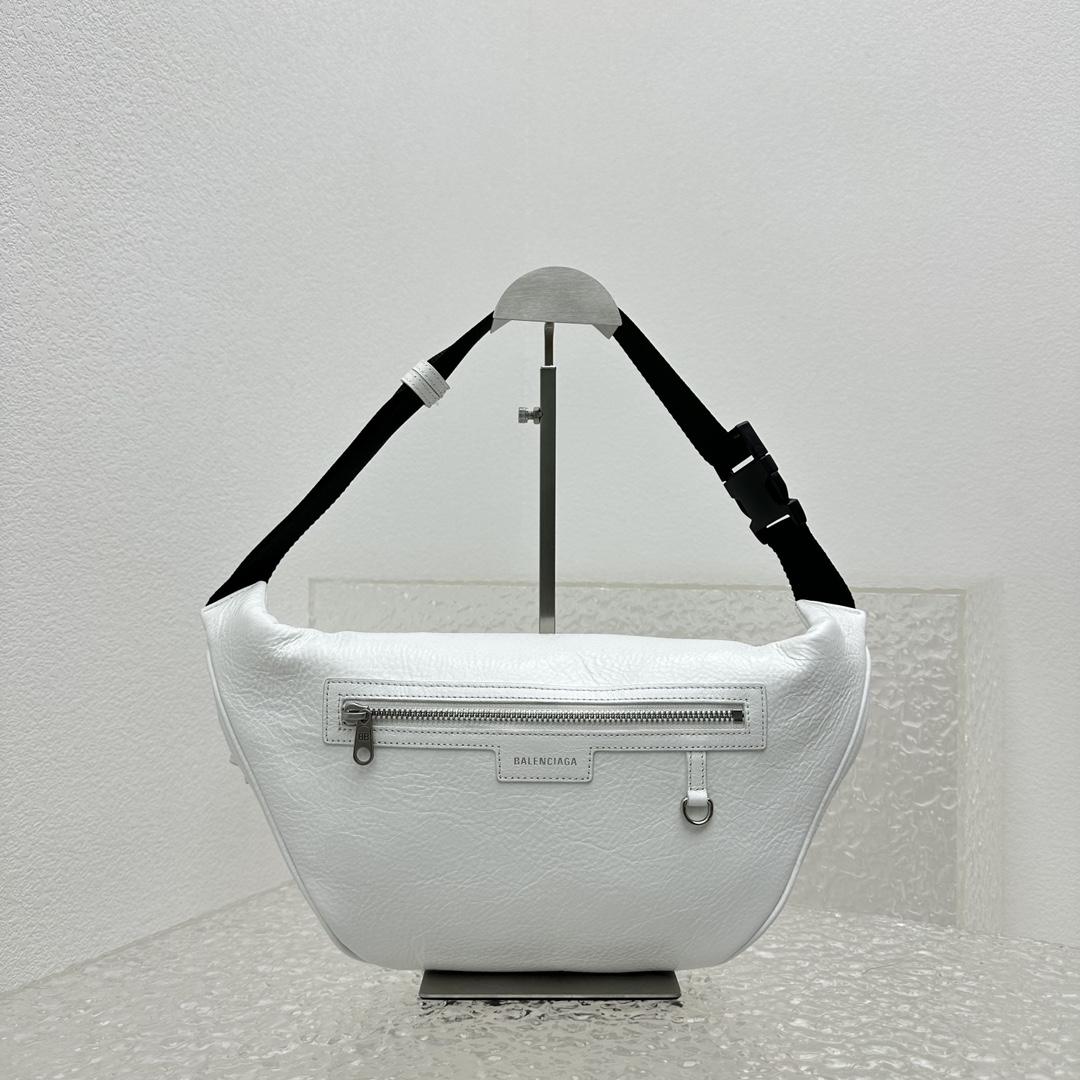 Balenciaga Superbusy Beltpack In White - PerfectKickZ