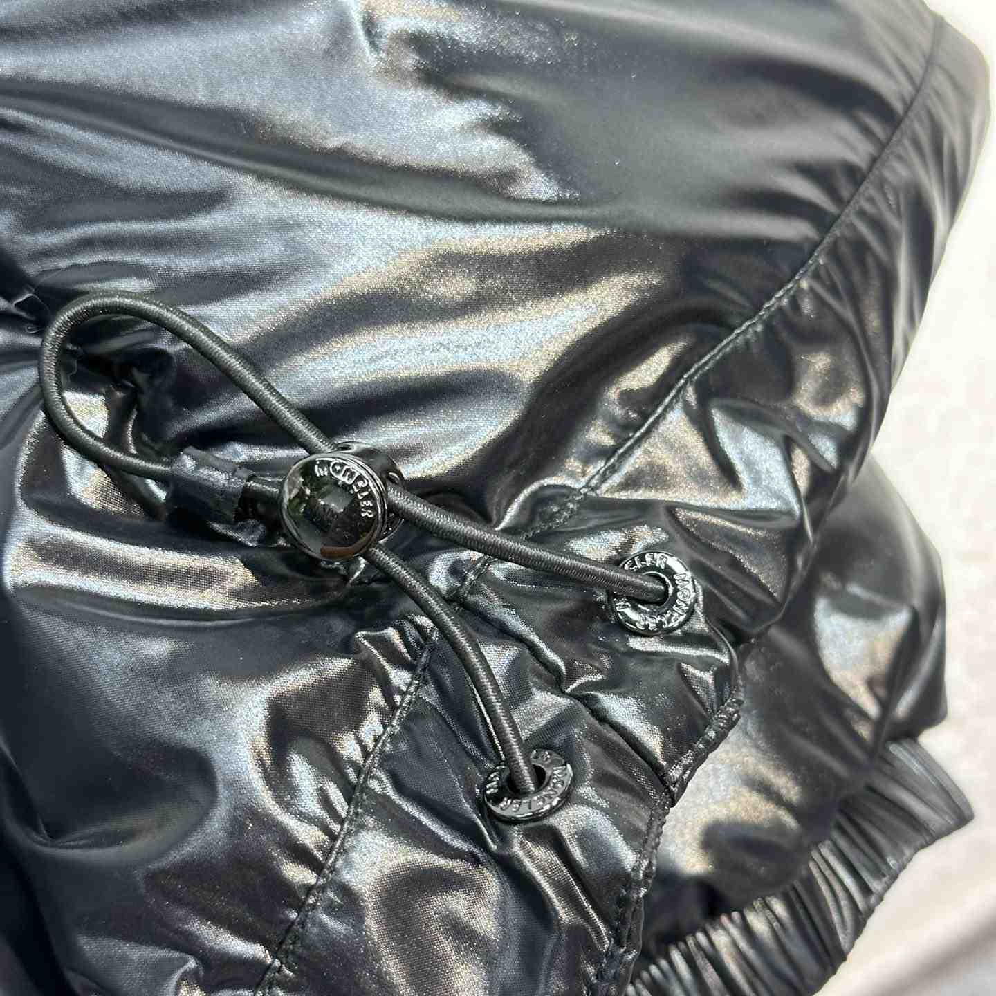 Moncler Meuse Short Down Jacket - PerfectKickZ