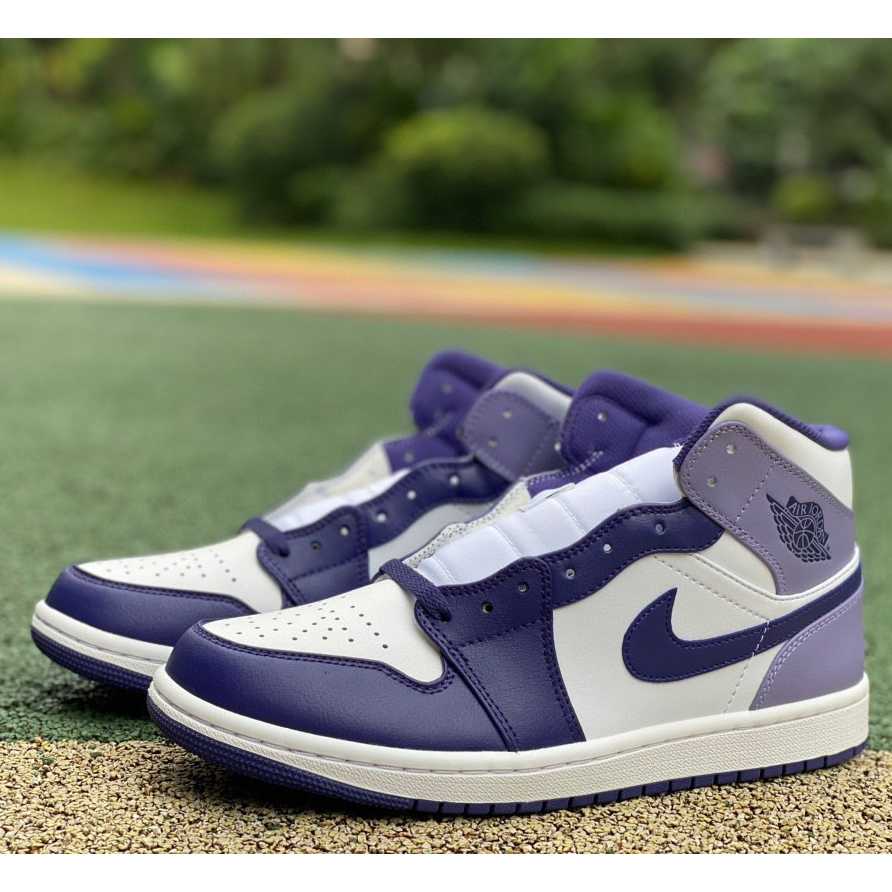 Air Jordan 1 Mid AJ1 Sneaker    DQ8426-515 - PerfectKickZ