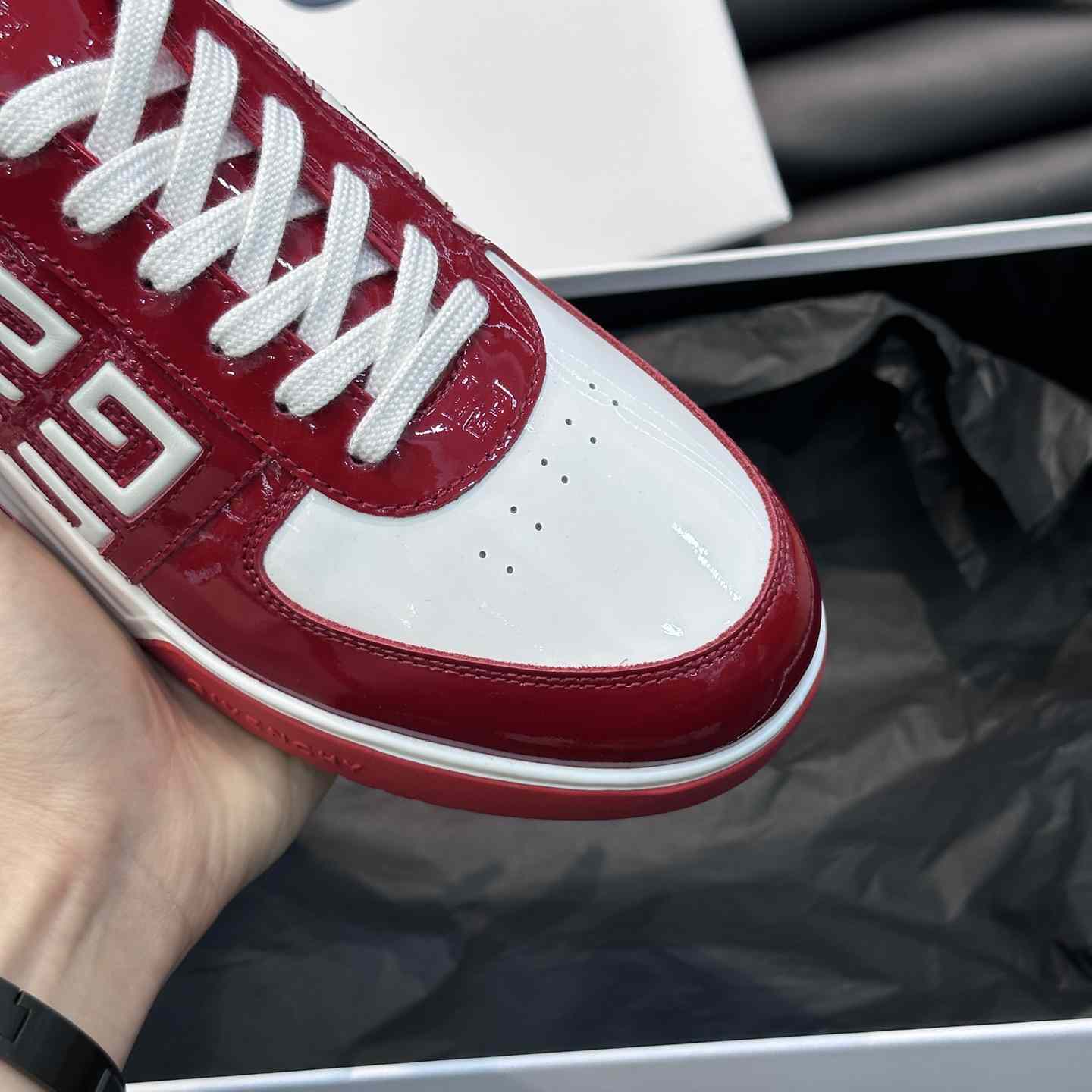 Givenchy G4 Sneakers In Patent Leather - PerfectKickZ