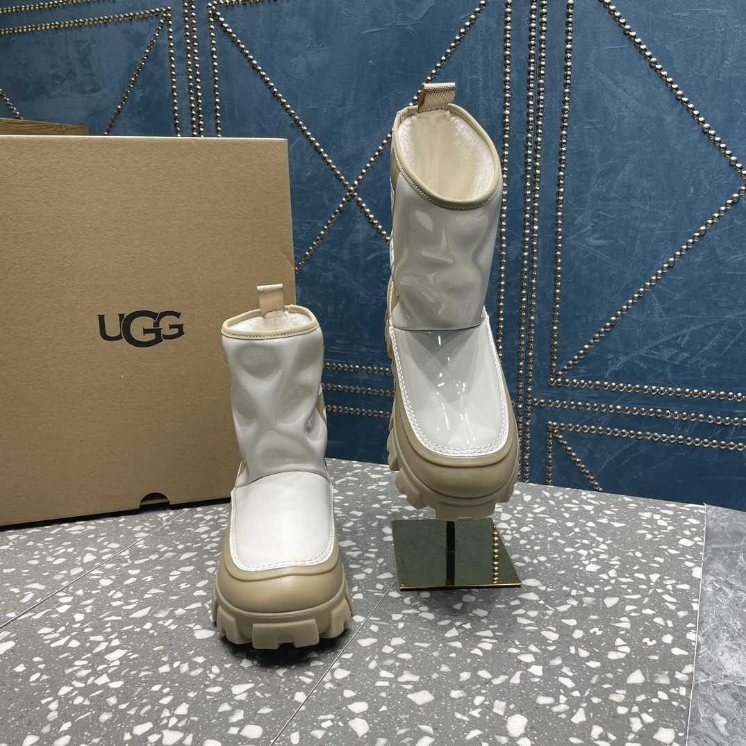 Ugg Classic Brellah Logo-print Boots - PerfectKickZ