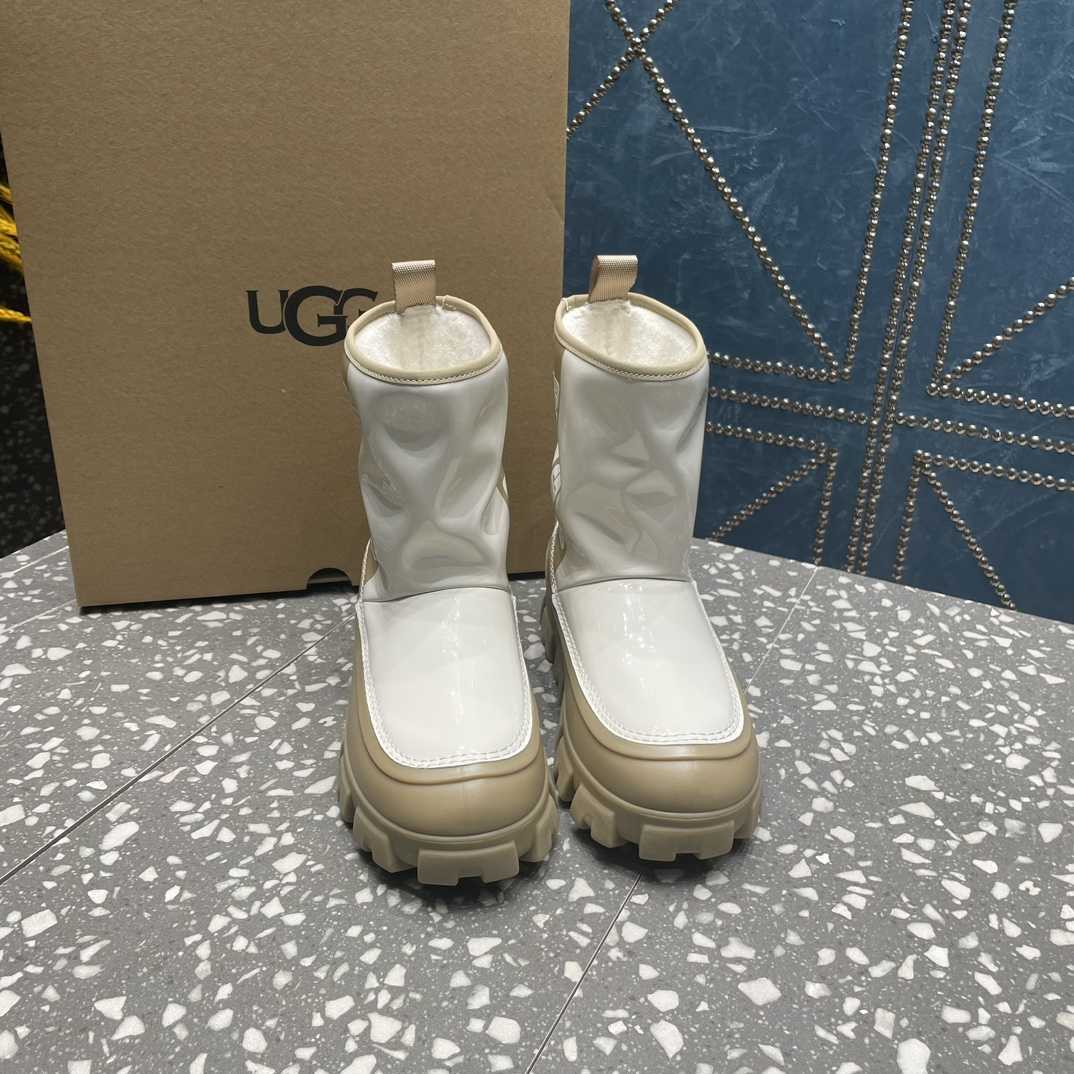 Ugg Classic Brellah Logo-print Boots - PerfectKickZ