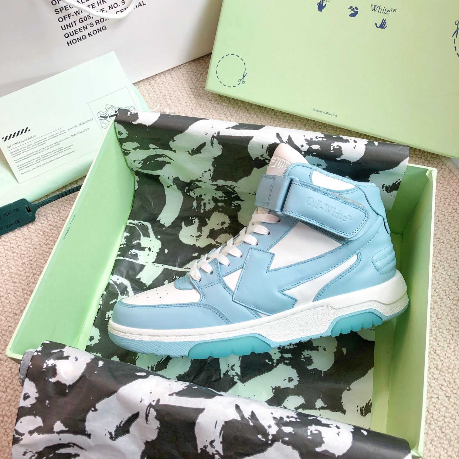 Off White Out Of Office Mid Top Sneaker - 