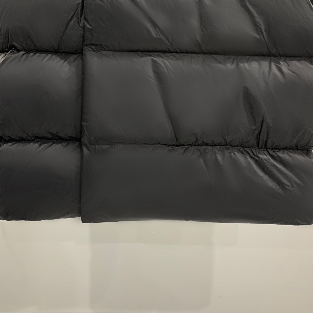 Rick Owens Black Padded Down Vest - PerfectKickZ