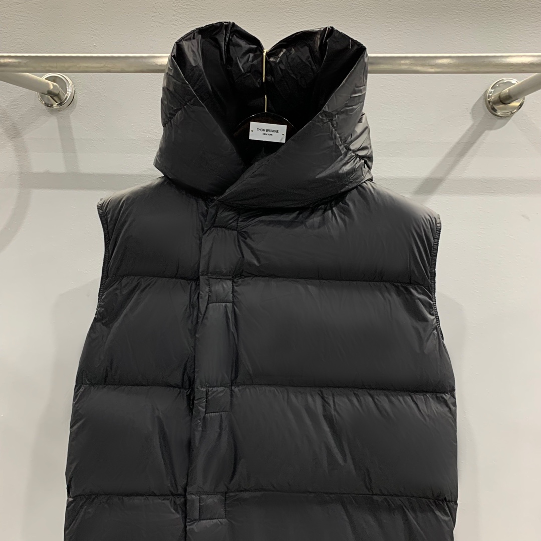Rick Owens Black Padded Down Vest - PerfectKickZ