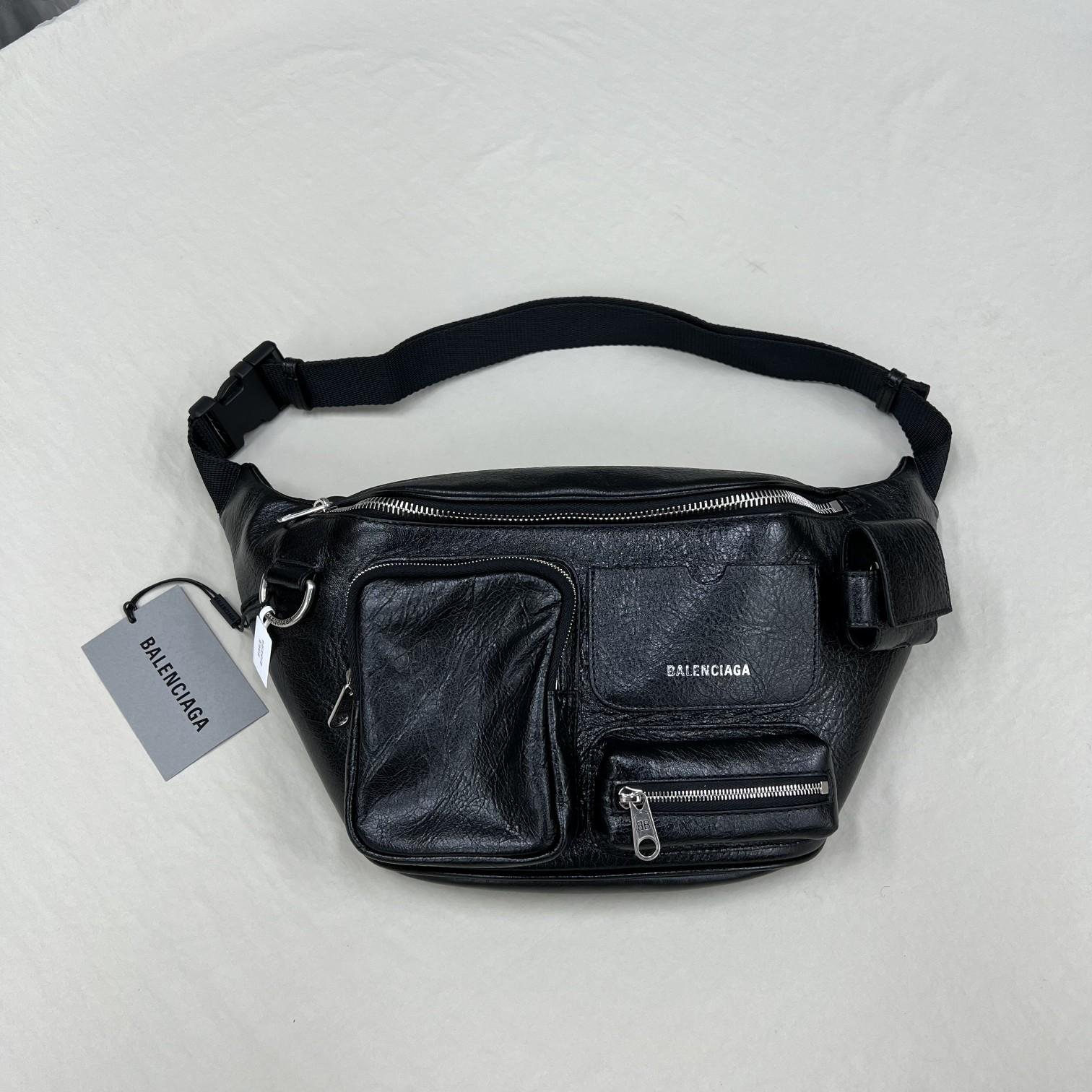 Balenciaga Superbusy Beltpack In Black - PerfectKickZ