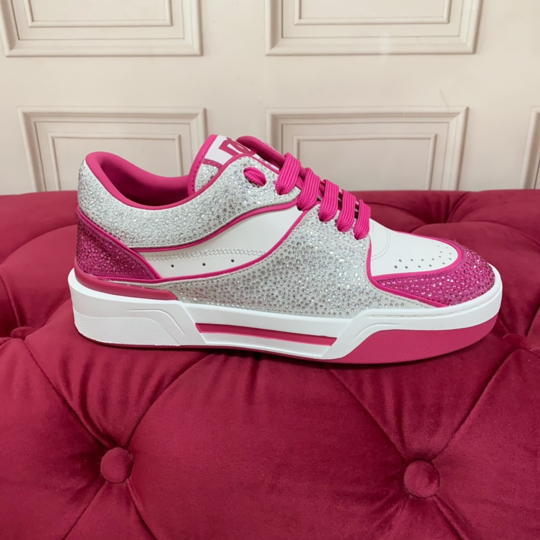 Dolce & Gabbana Women's Pink Crystal-embellished Leather Sneakers - PerfectKickZ