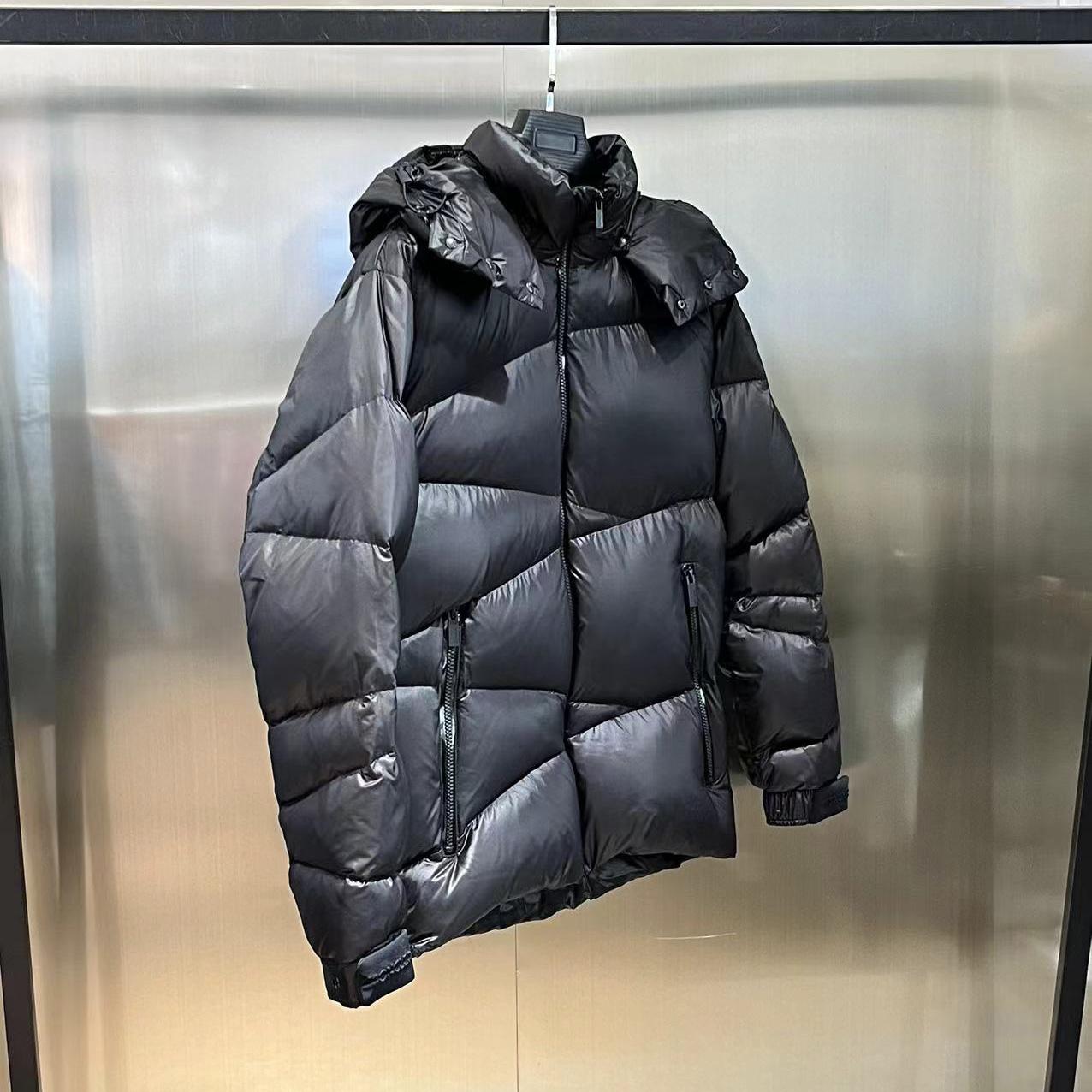 Moncler Yonne Short Down Jacket - PerfectKickZ