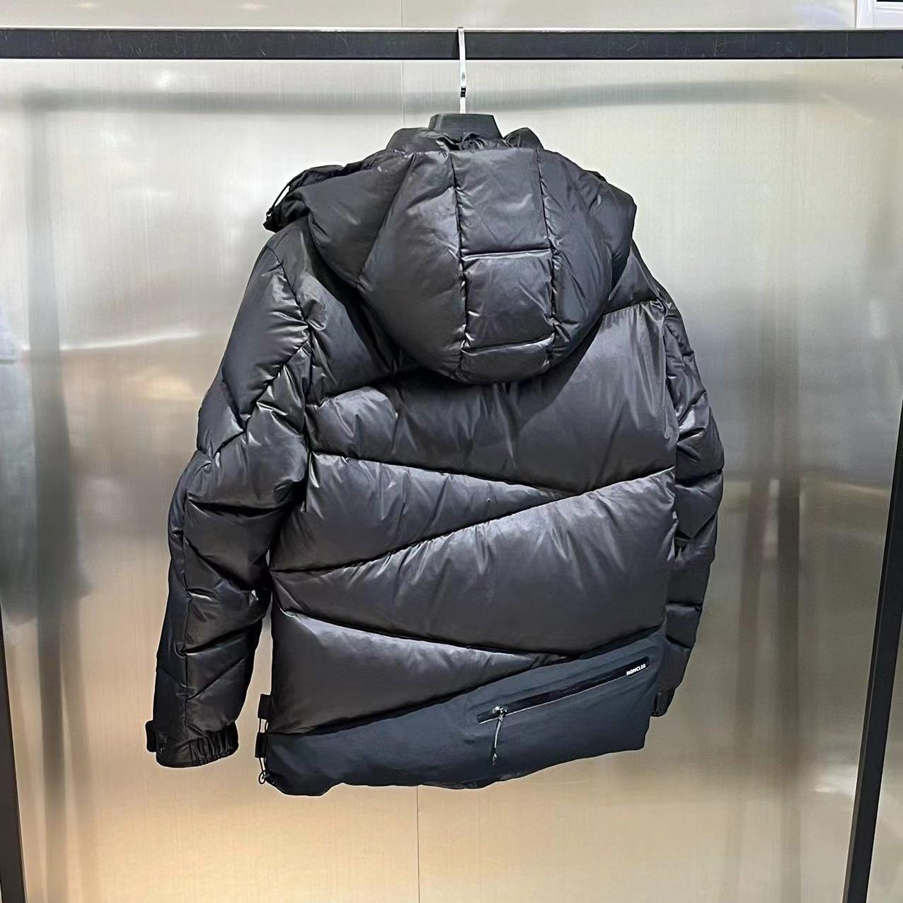 Moncler Yonne Short Down Jacket - PerfectKickZ