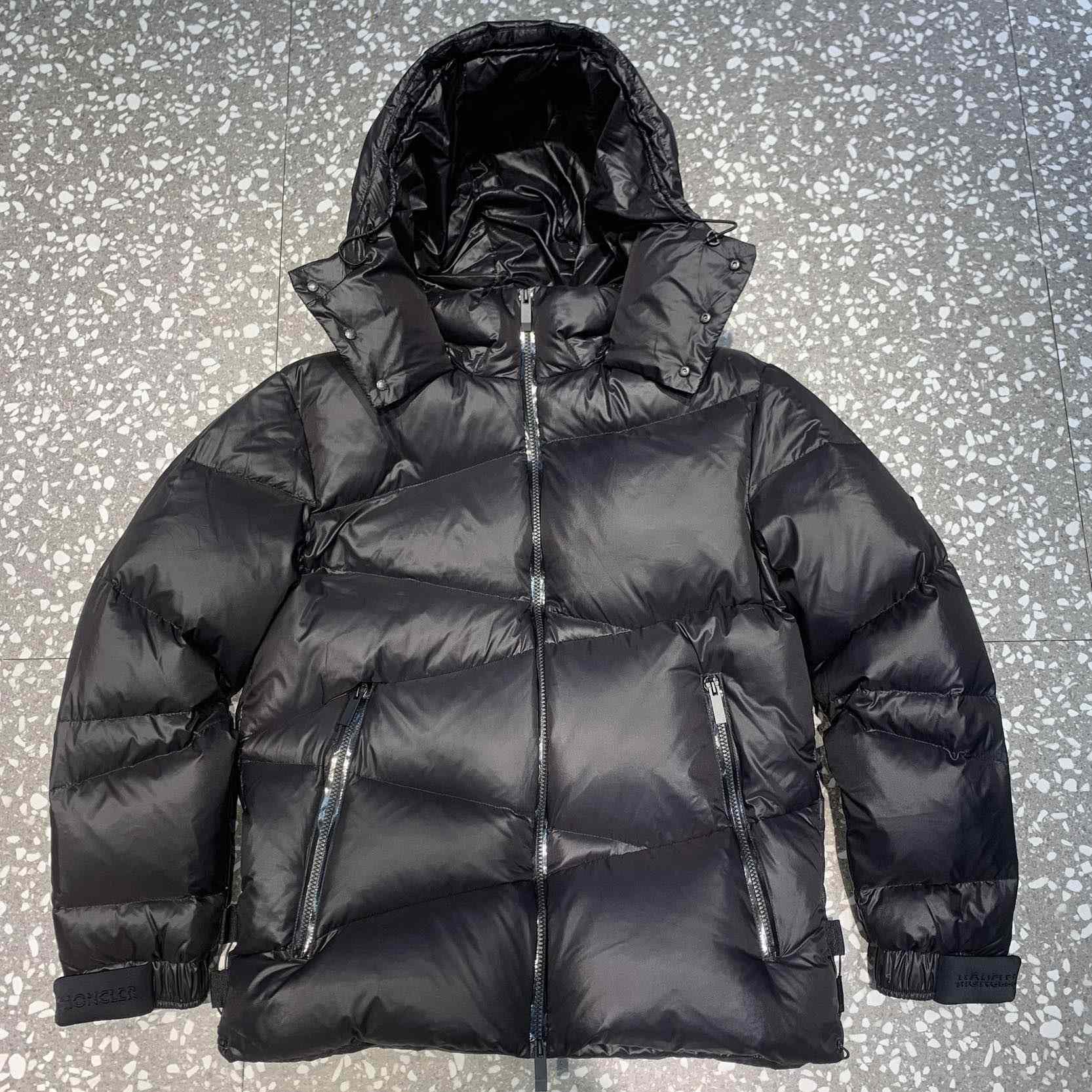 Moncler Yonne Short Down Jacket - PerfectKickZ