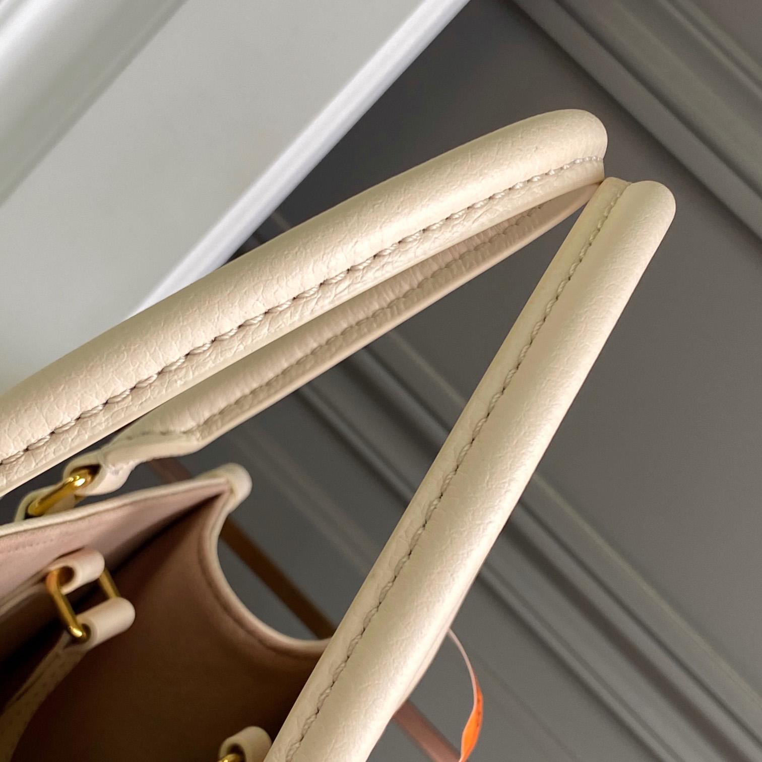 Louis Vuitton OnTheGo MM (35x27x14CM)  M21575 - PerfectKickZ
