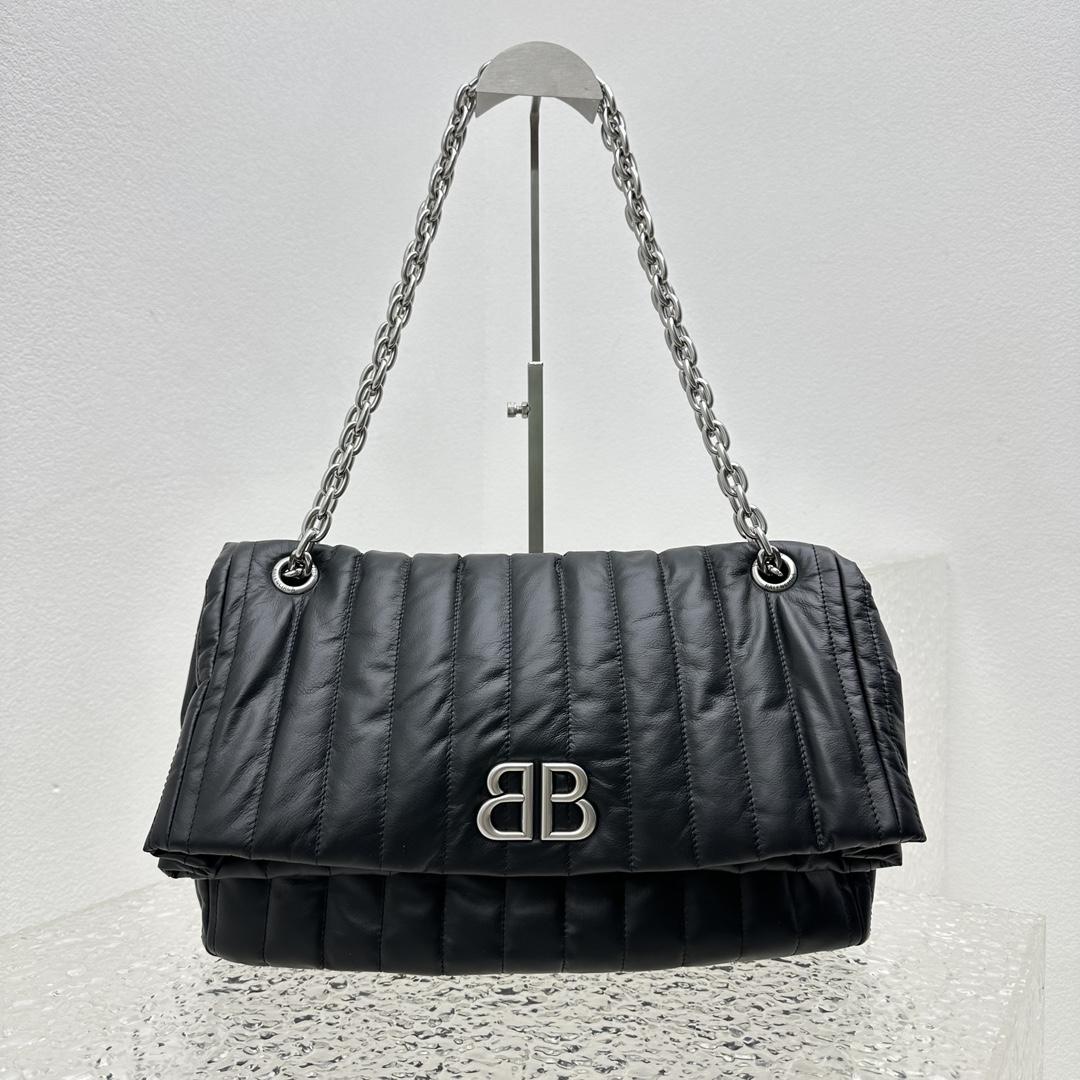 Balenciaga Monaco Large Chain Bag In Black (43.5x32x13cm) - PerfectKickZ