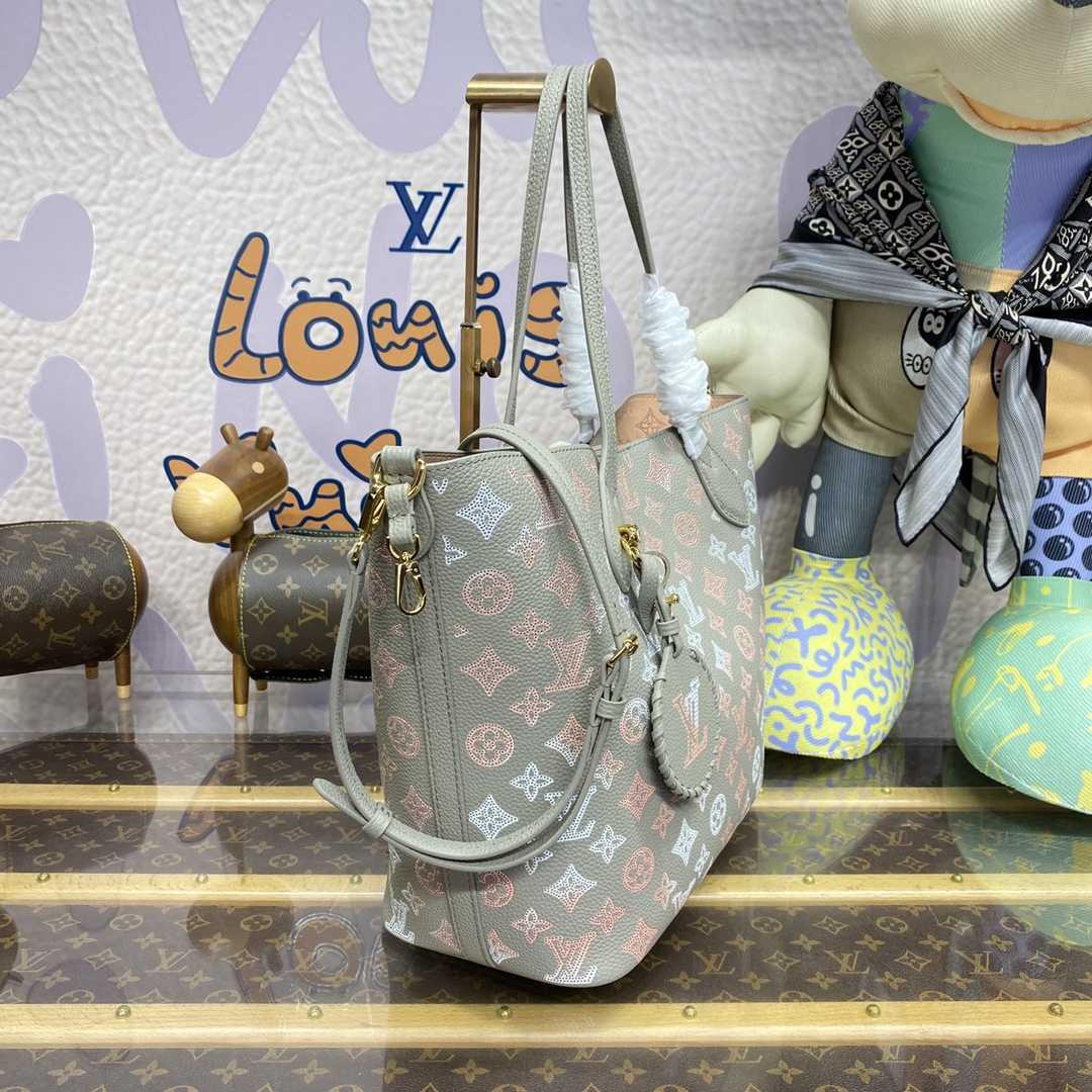 Louis Vuitton Blossom MM (30*27.5*16cm)  M23387 - PerfectKickZ
