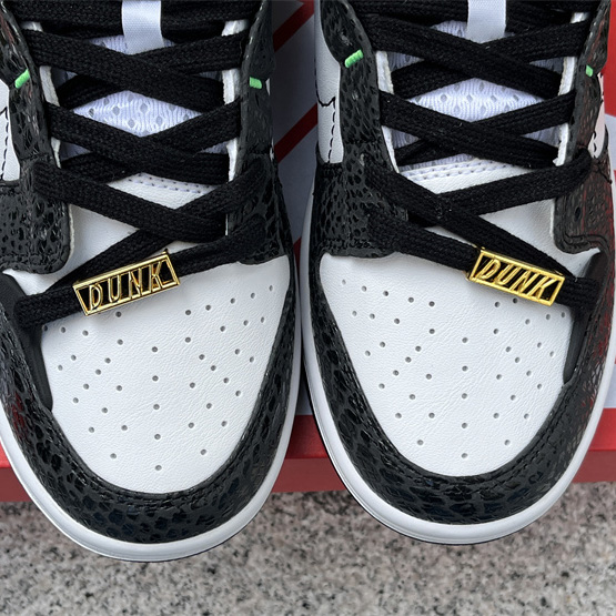 Nike Dunk Low Disrupt 2 “Just Do It” Sneaker     DV1490-161 - PerfectKickZ