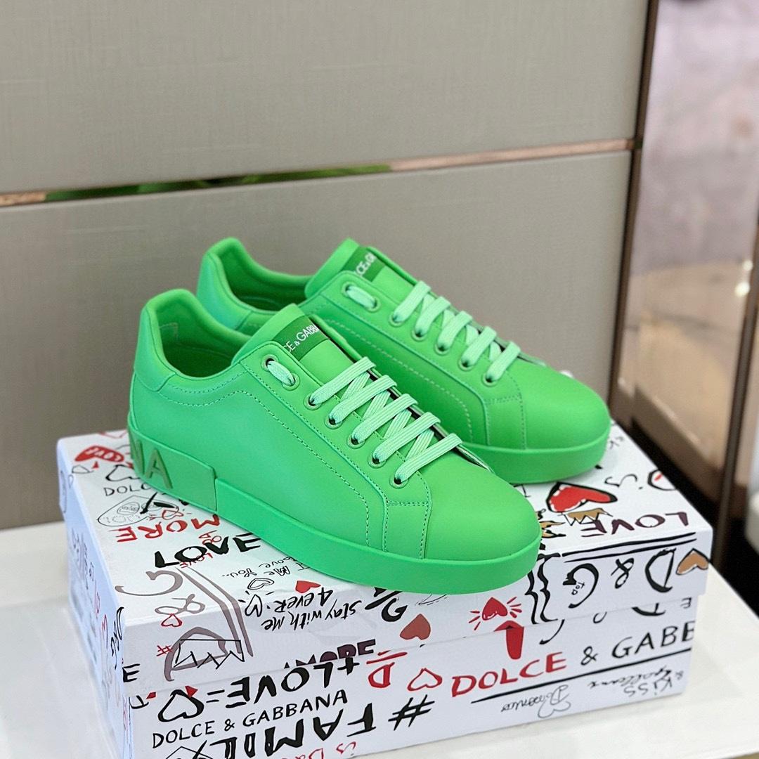 Dolce & Gabbana Embossed Logo Sneakers - PerfectKickZ