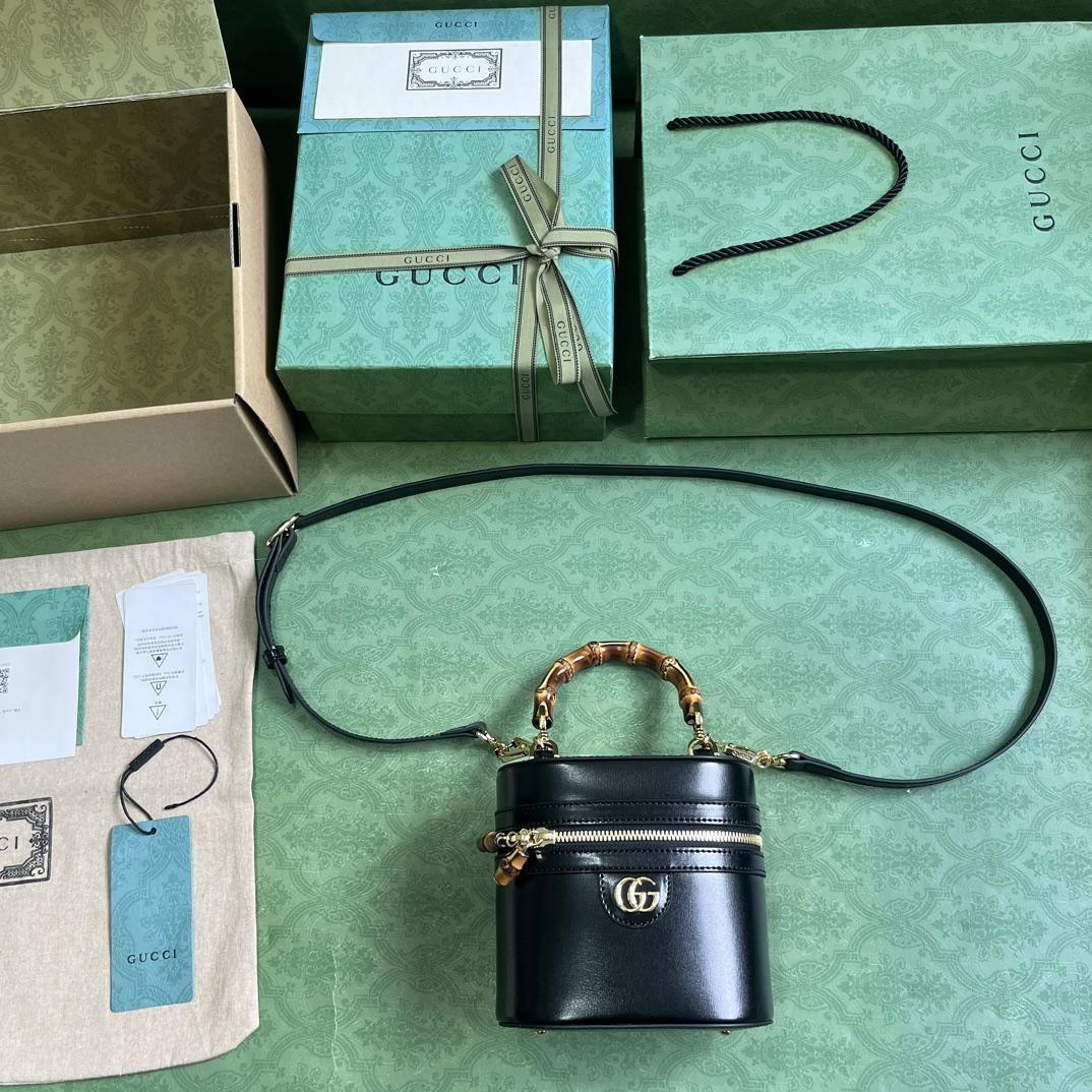 Gucci Mini Bamboo Shoulder Bag (15.5x 13.5x 4cm) - PerfectKickZ