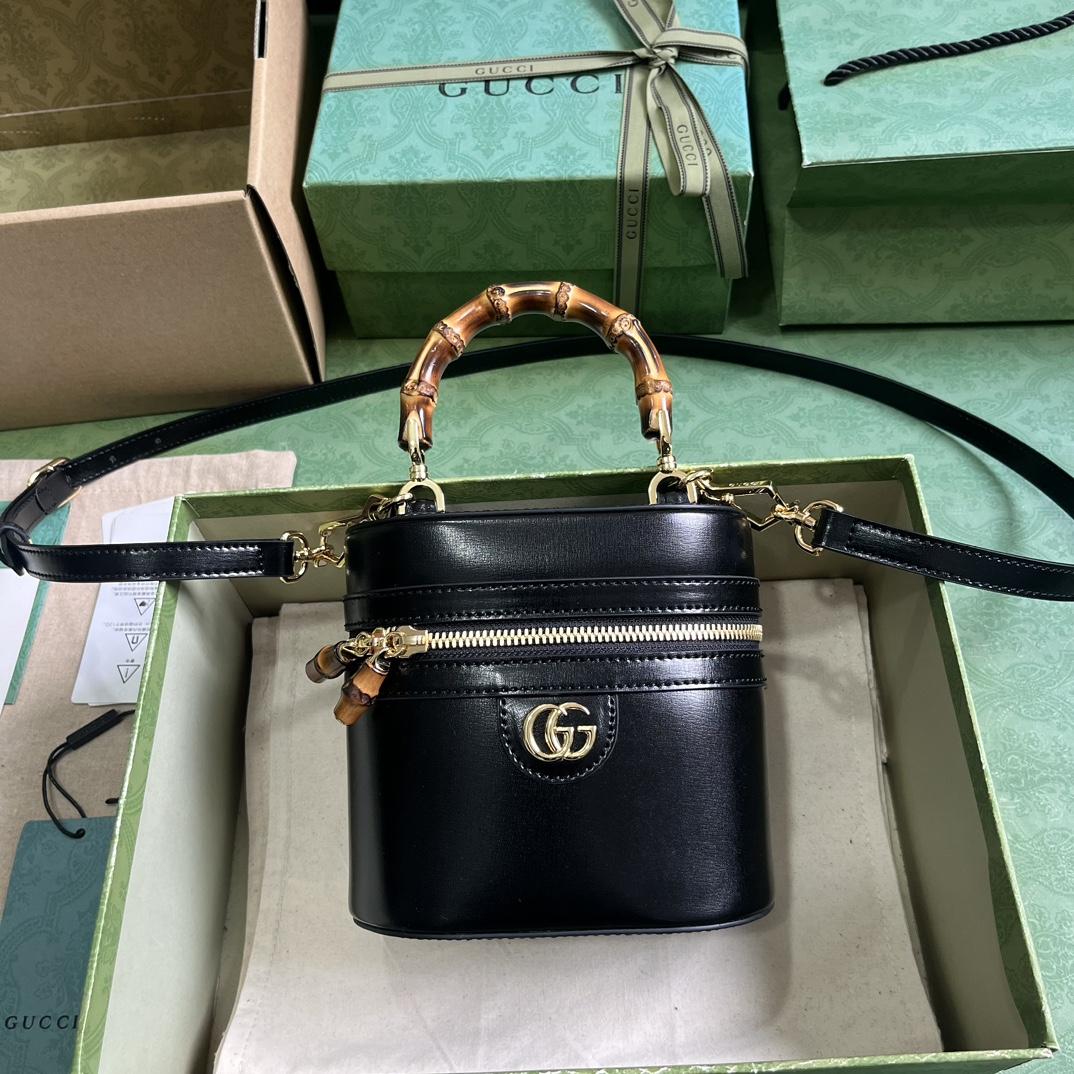Gucci Mini Bamboo Shoulder Bag (15.5x 13.5x 4cm) - PerfectKickZ