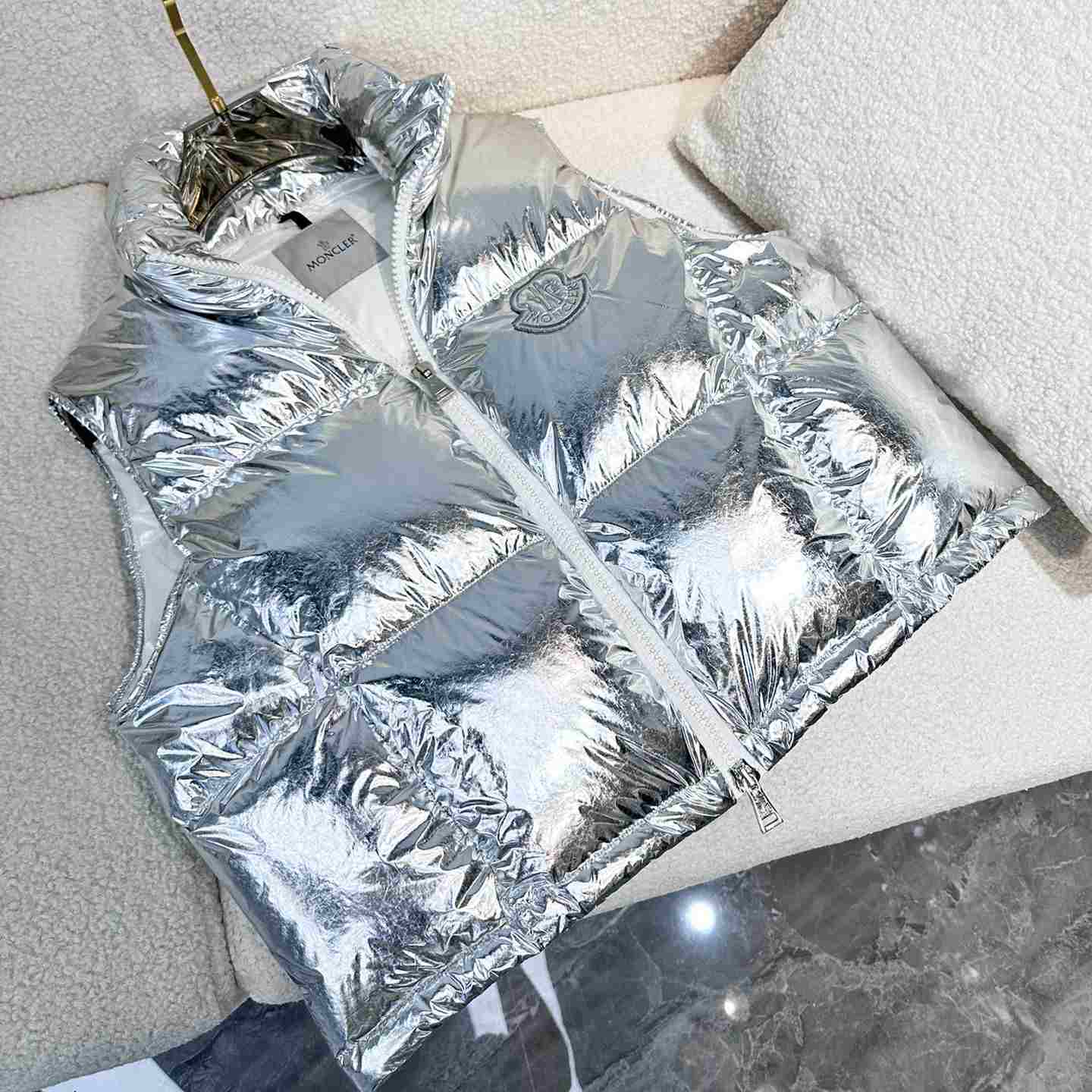Moncler Blavet Down Gilet - PerfectKickZ