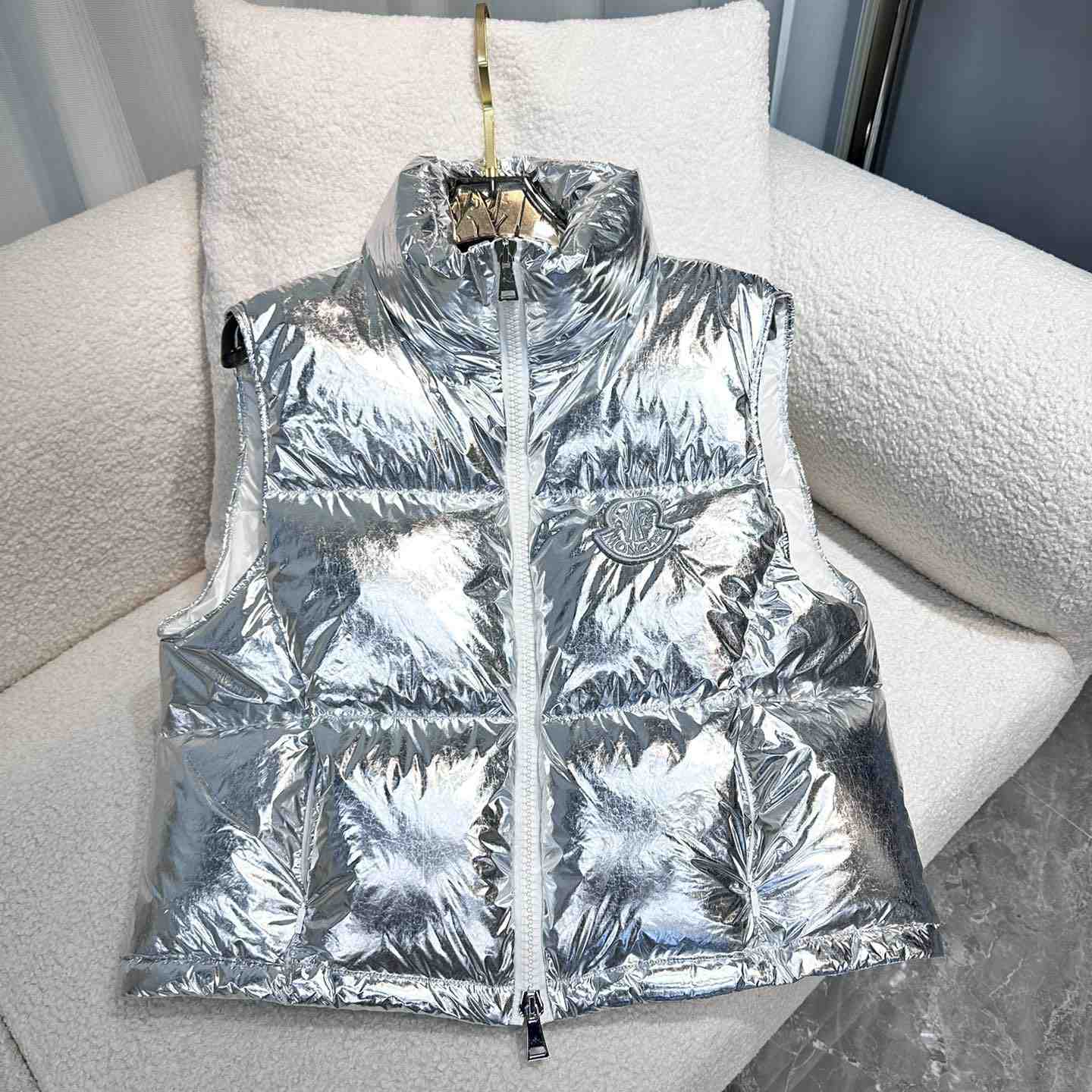 Moncler Blavet Down Gilet - PerfectKickZ