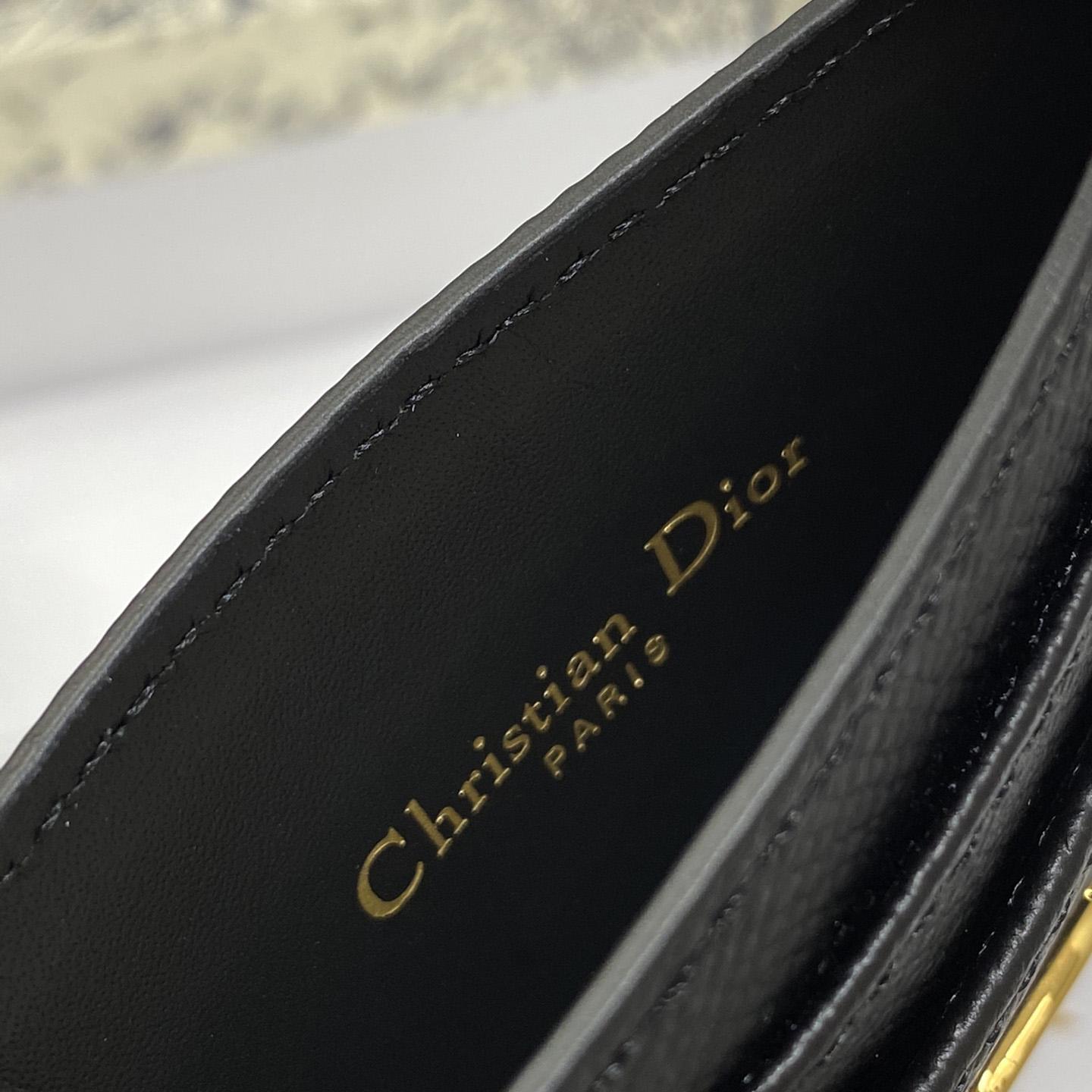 Dior 30 Montaigne Five-Slot Card Holder - PerfectKickZ