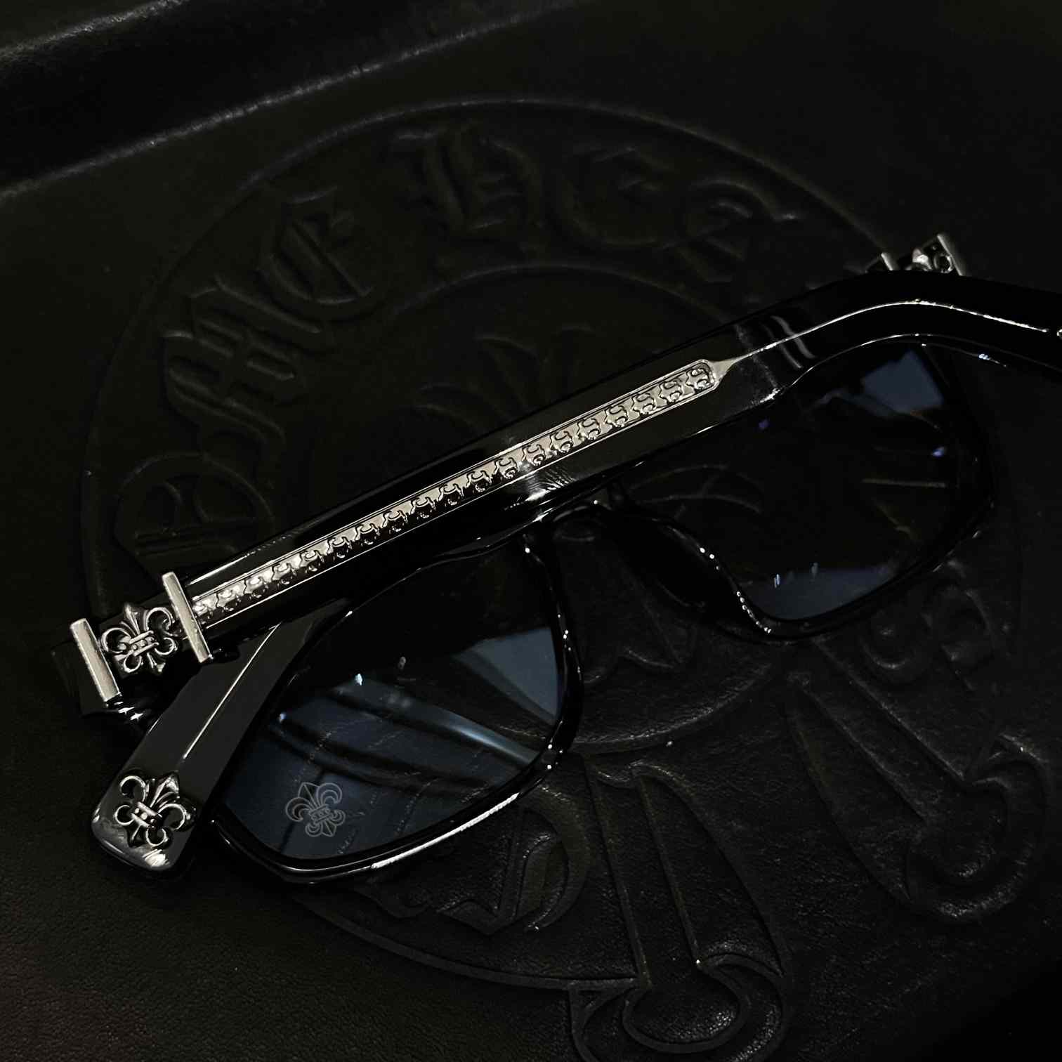 Chrome Hearts Glasses - 