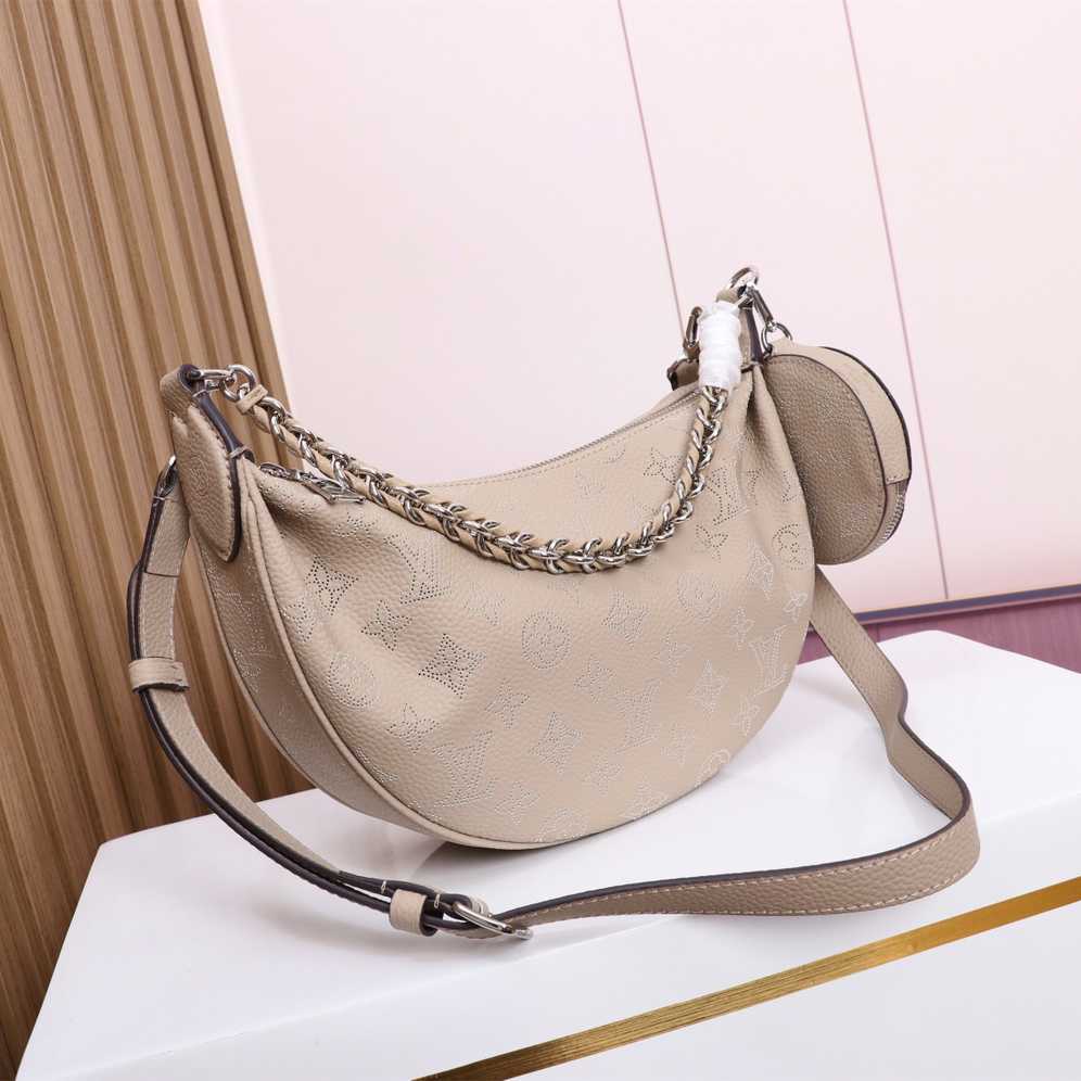 Louis Vuitton Baia PM (26 *17 *7.5cm)    M22820 - PerfectKickZ