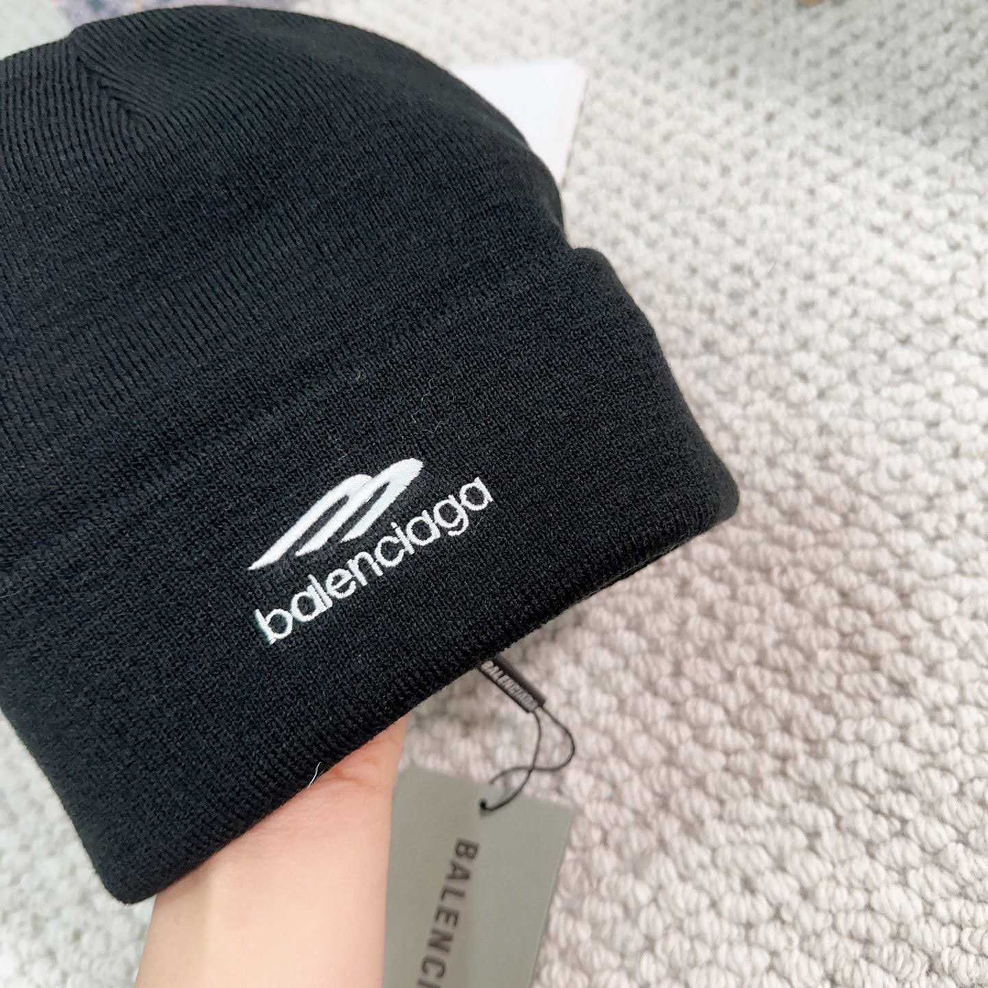 Balenciaga Sports Icon Beanie - PerfectKickZ
