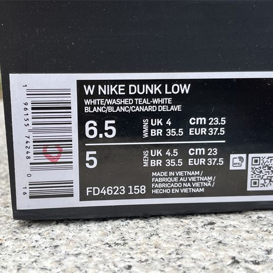 Nike Dunk Low Sneaker      FD4623-158 - PerfectKickZ