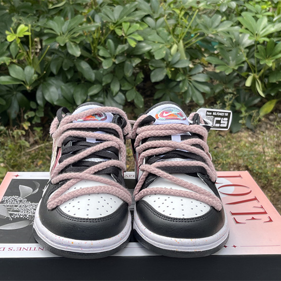 Nike Dunk Low Sneaker      FD4623-158 - PerfectKickZ
