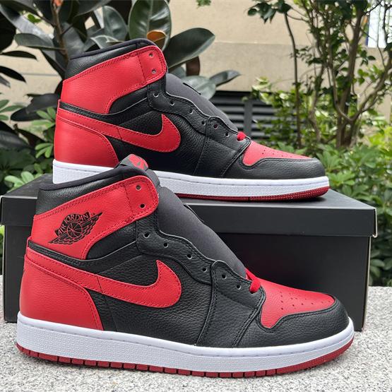 Air Jordan 1 “Banned” Sneaker      432001-001  - PerfectKickZ