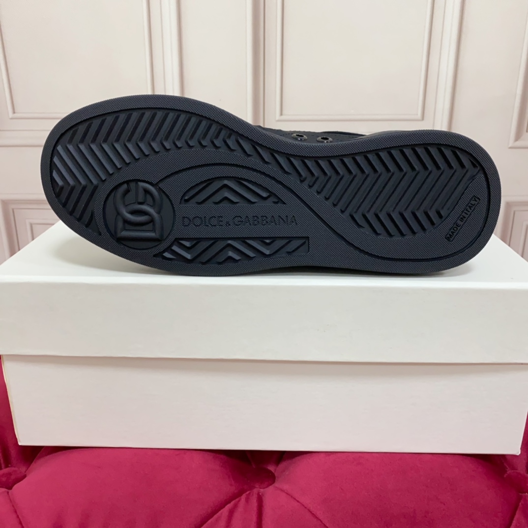 Dolce & Gabbana Mixed-material New Roma Sneakers - PerfectKickZ