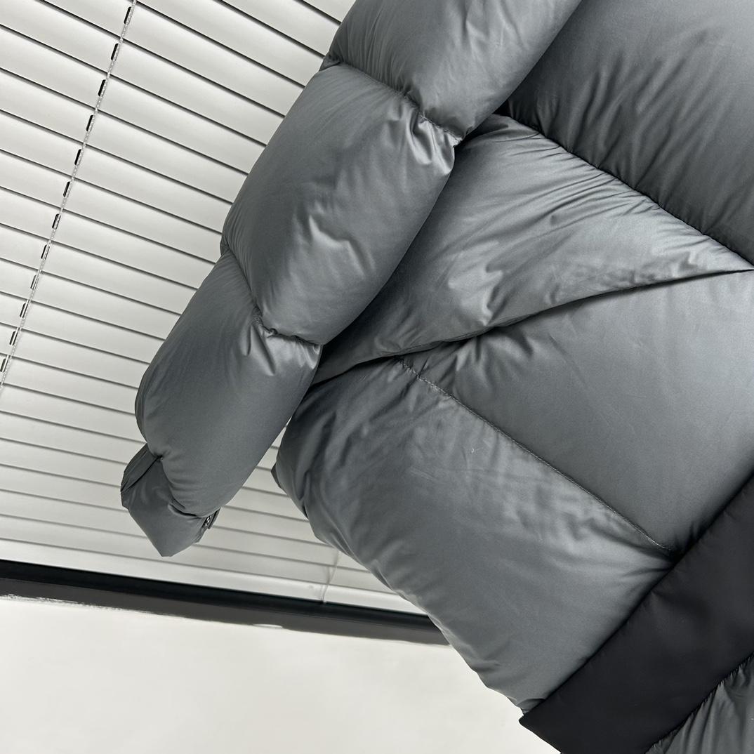 Moncler Maderia Logo-embossed Padded Jacket - PerfectKickZ