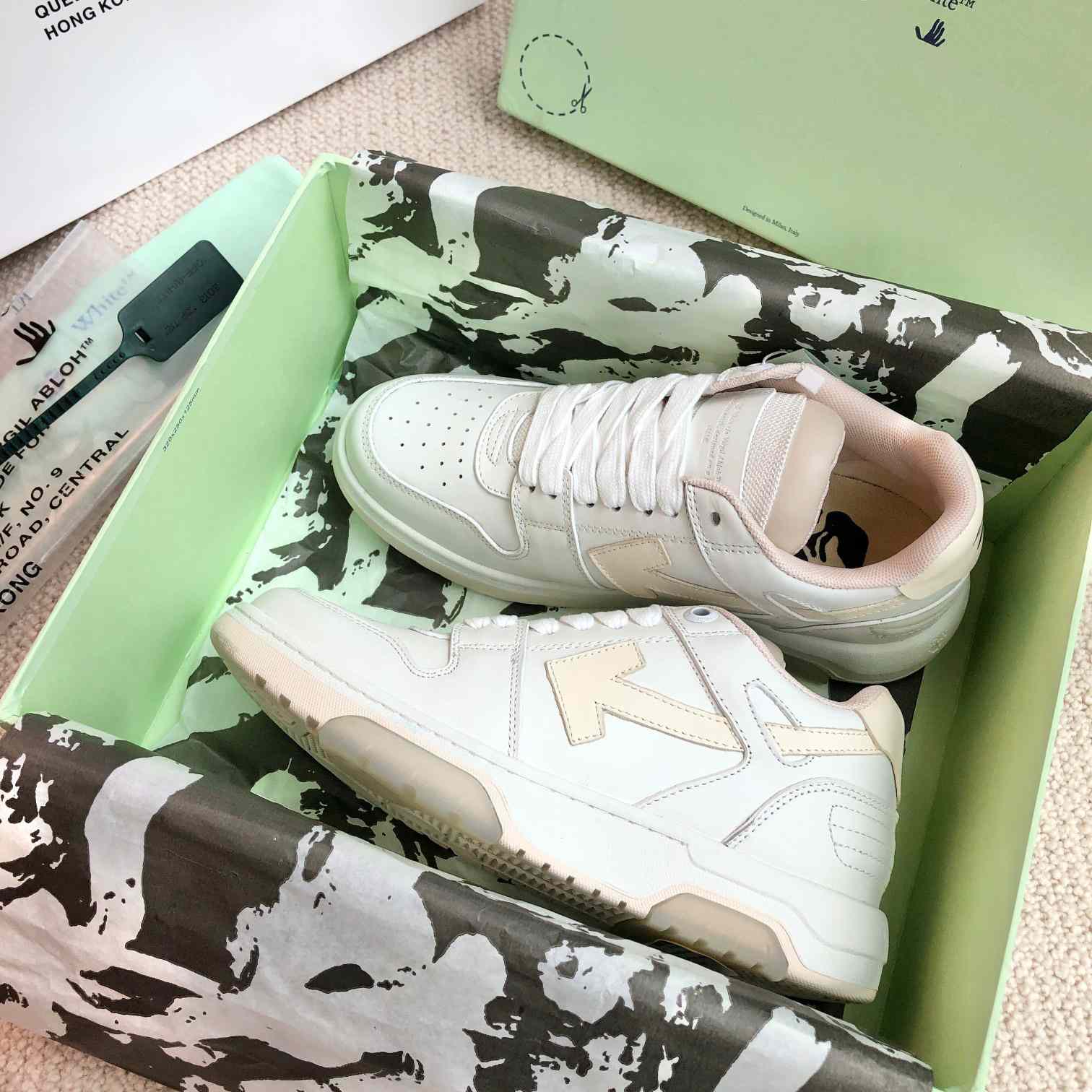 Off White Out Of Office Calf Leather Sneaker - PerfectKickZ