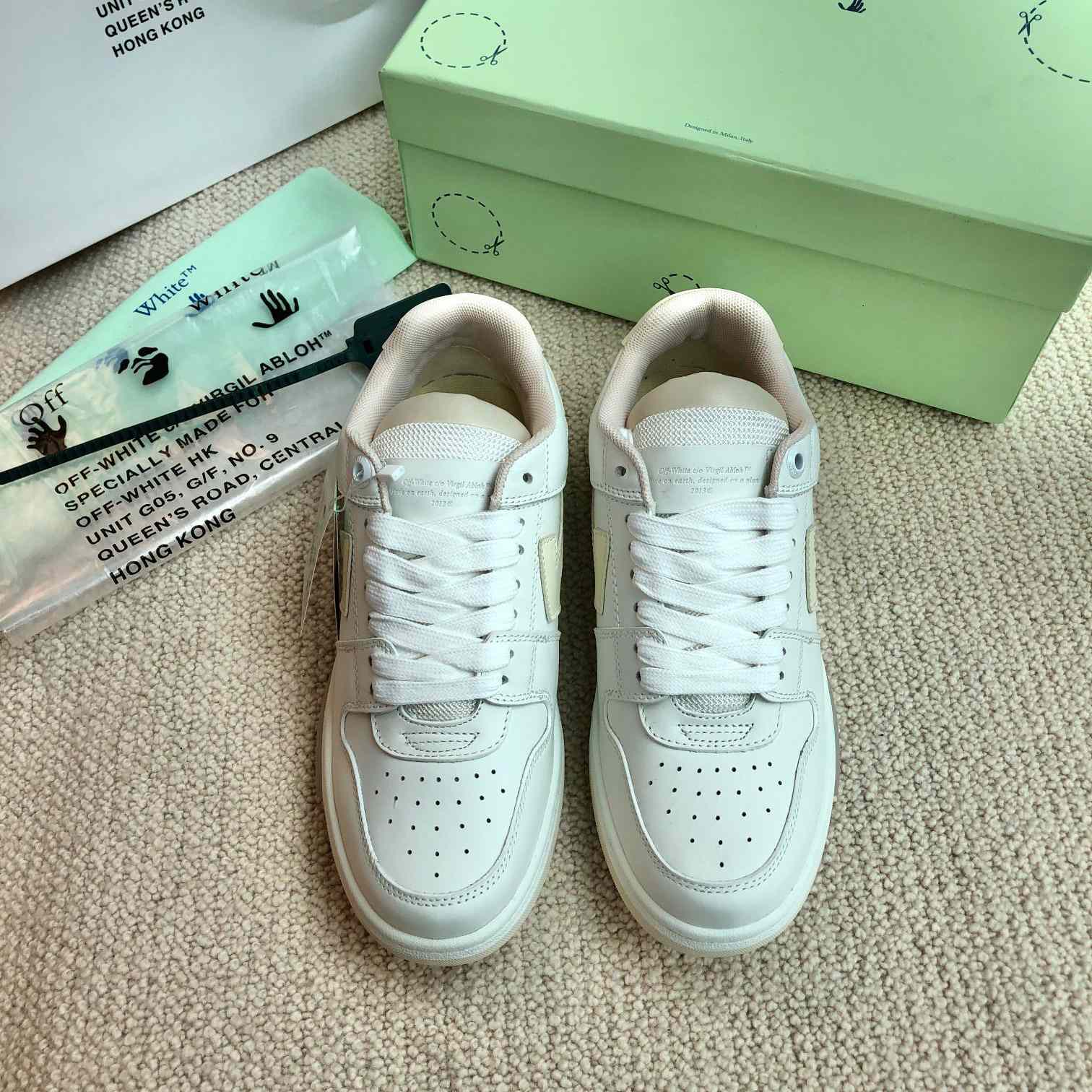 Off White Out Of Office Calf Leather Sneaker - 
