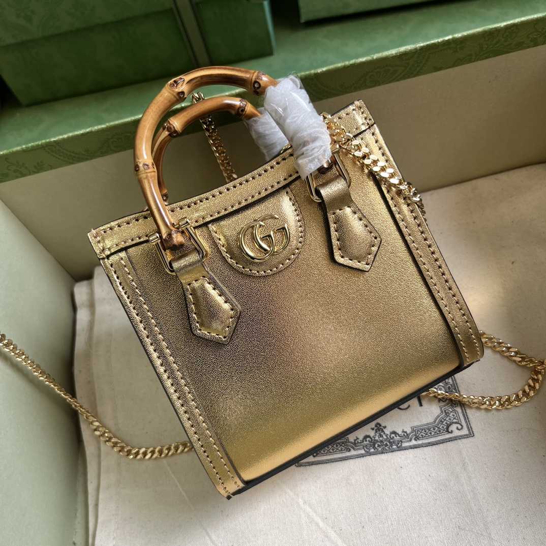 Gucci Diana Super Mini Bag (16.5x 12x 6cm) - PerfectKickZ