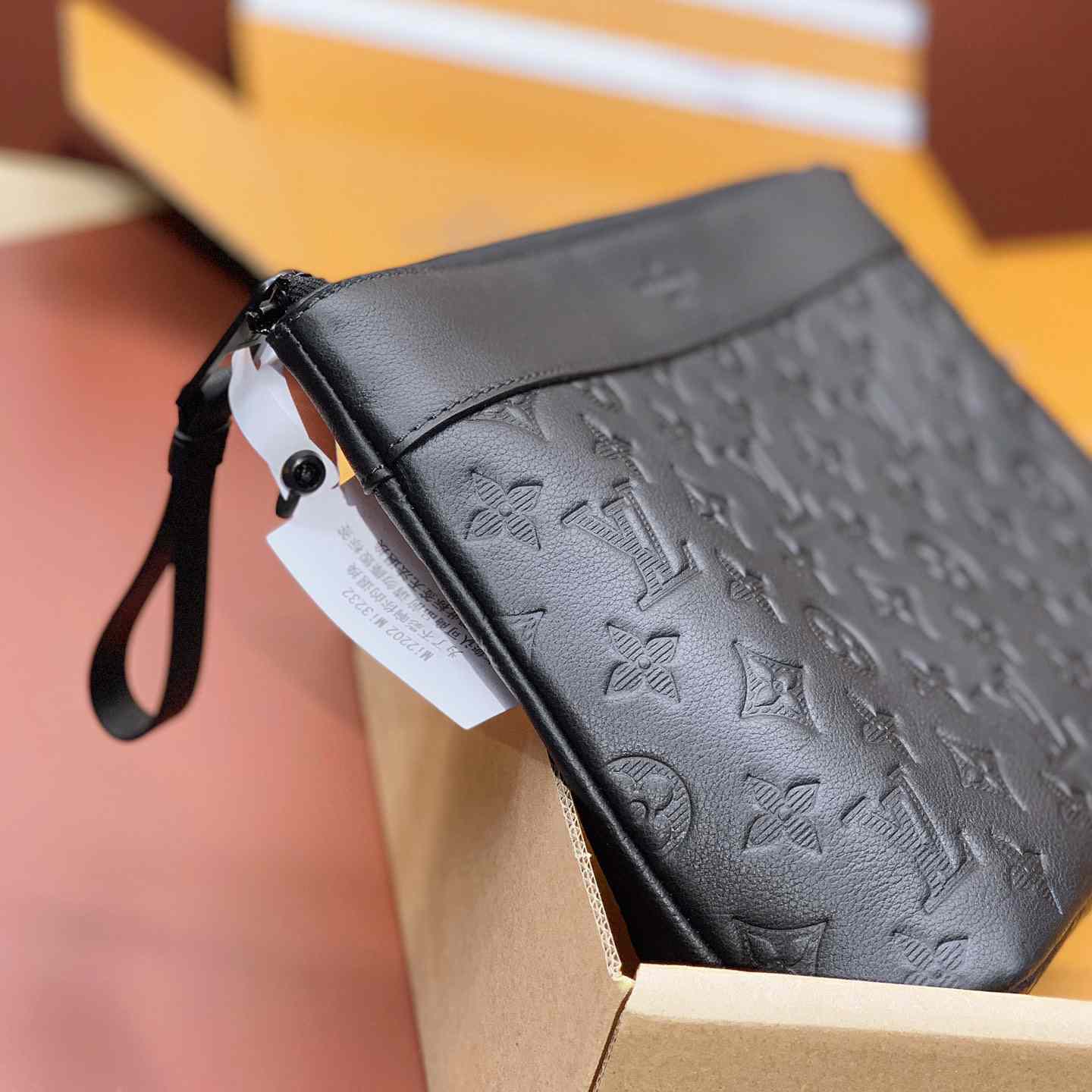 Louis Vuitton Pochette Voyage Souple (32 x 21 x 8cm)  M82545 - PerfectKickZ